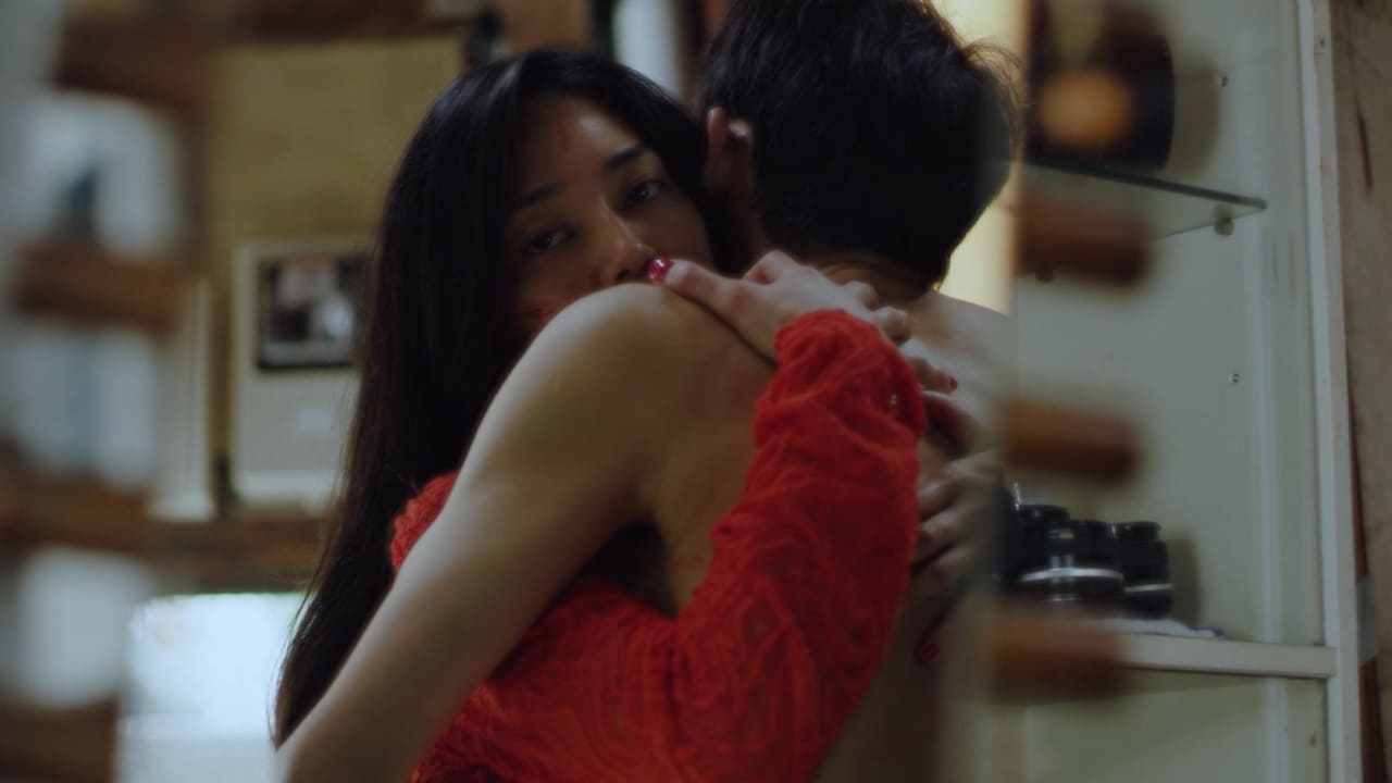 Видео к фильму Woman of the Photographs | Official Trailer