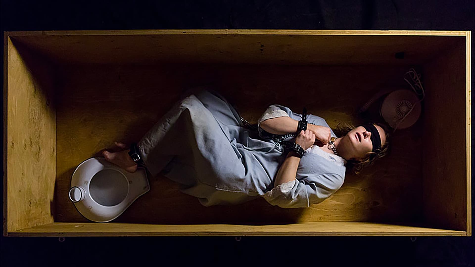 Видео к фильму Девушка в ящике | Girl In The Box Trailer