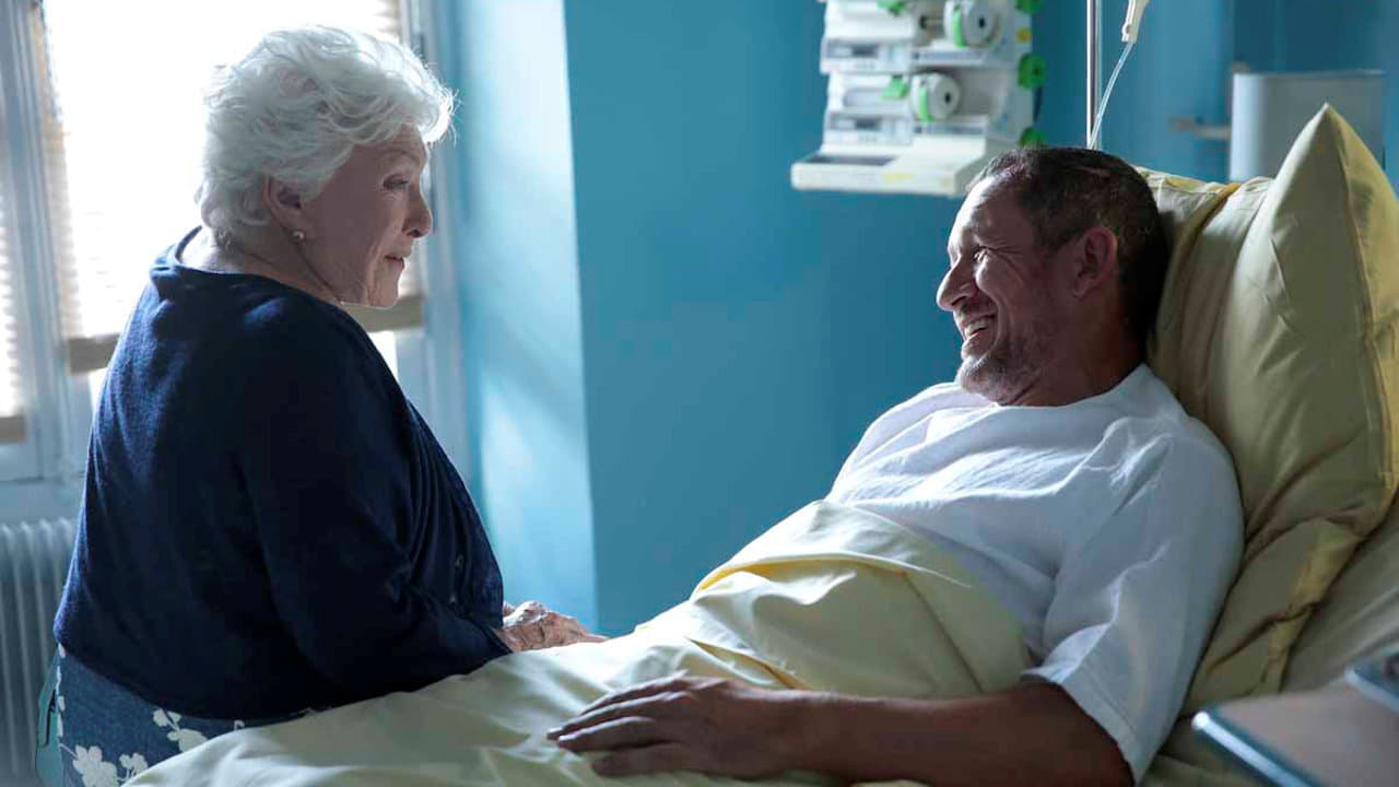 Видео к фильму От семьи не убежишь | От семьи не убежишь - Трейлер