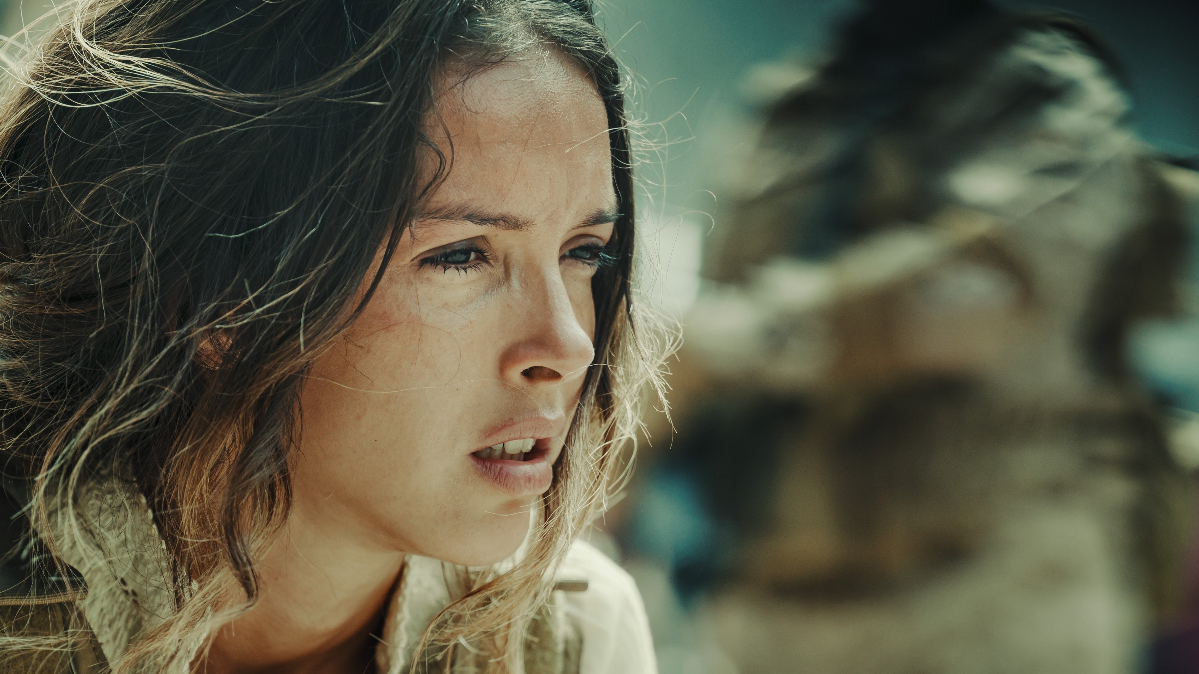 Видео к фильму 13 дней, 13 ночей | Official Trailer