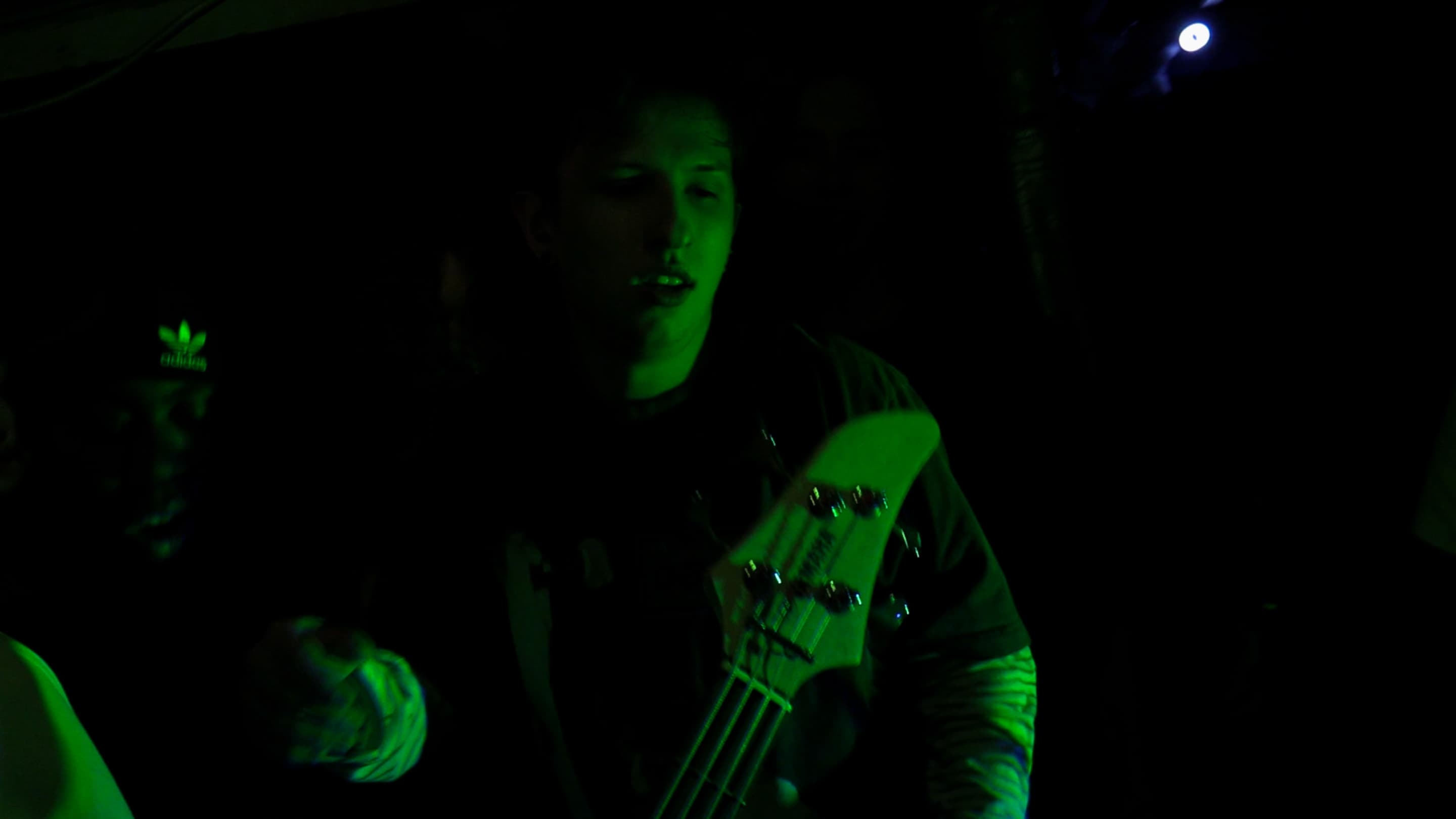 Видео к фильму Cavepeople | Cavepeople