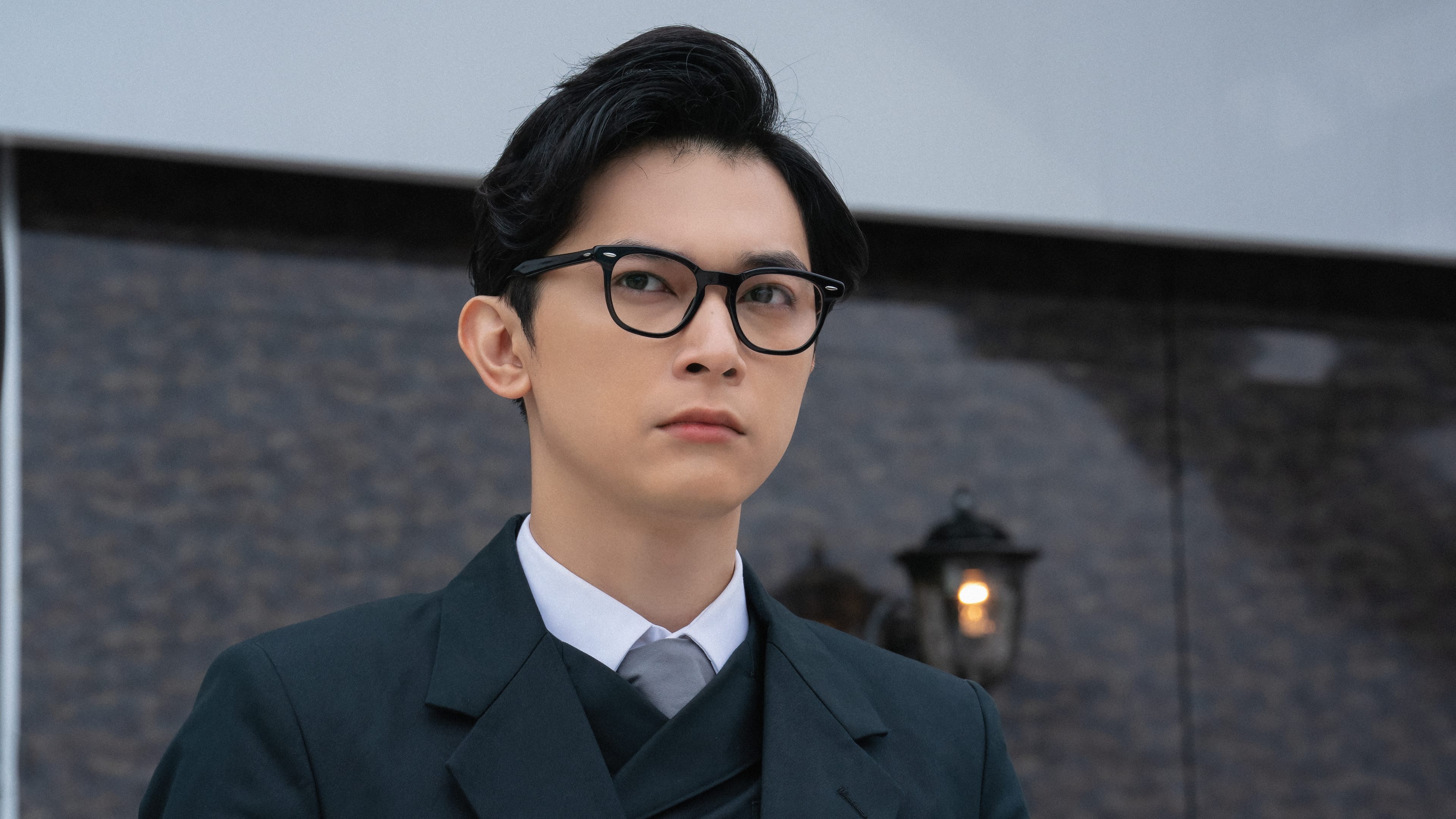 Видео к фильму Любовь над бездной | Official Trailer