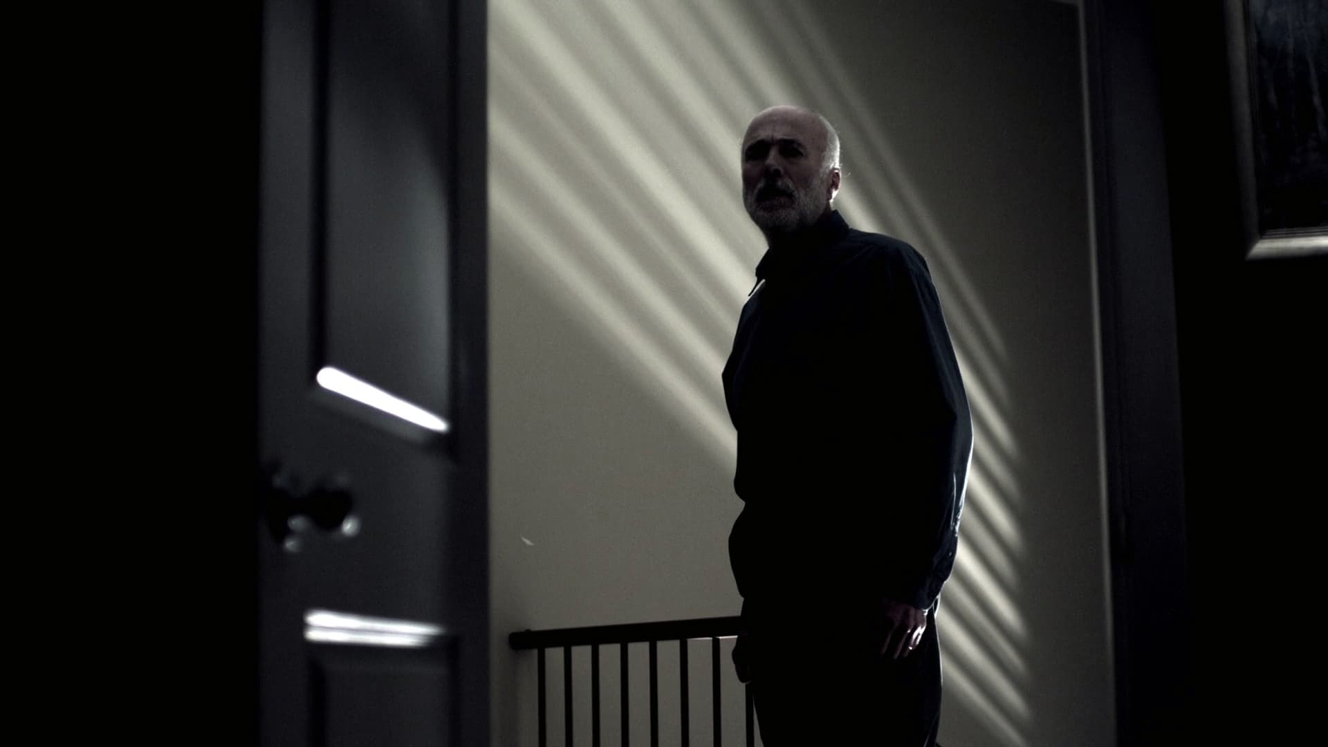 Видео к фильму Confined | Confined - Official Trailer