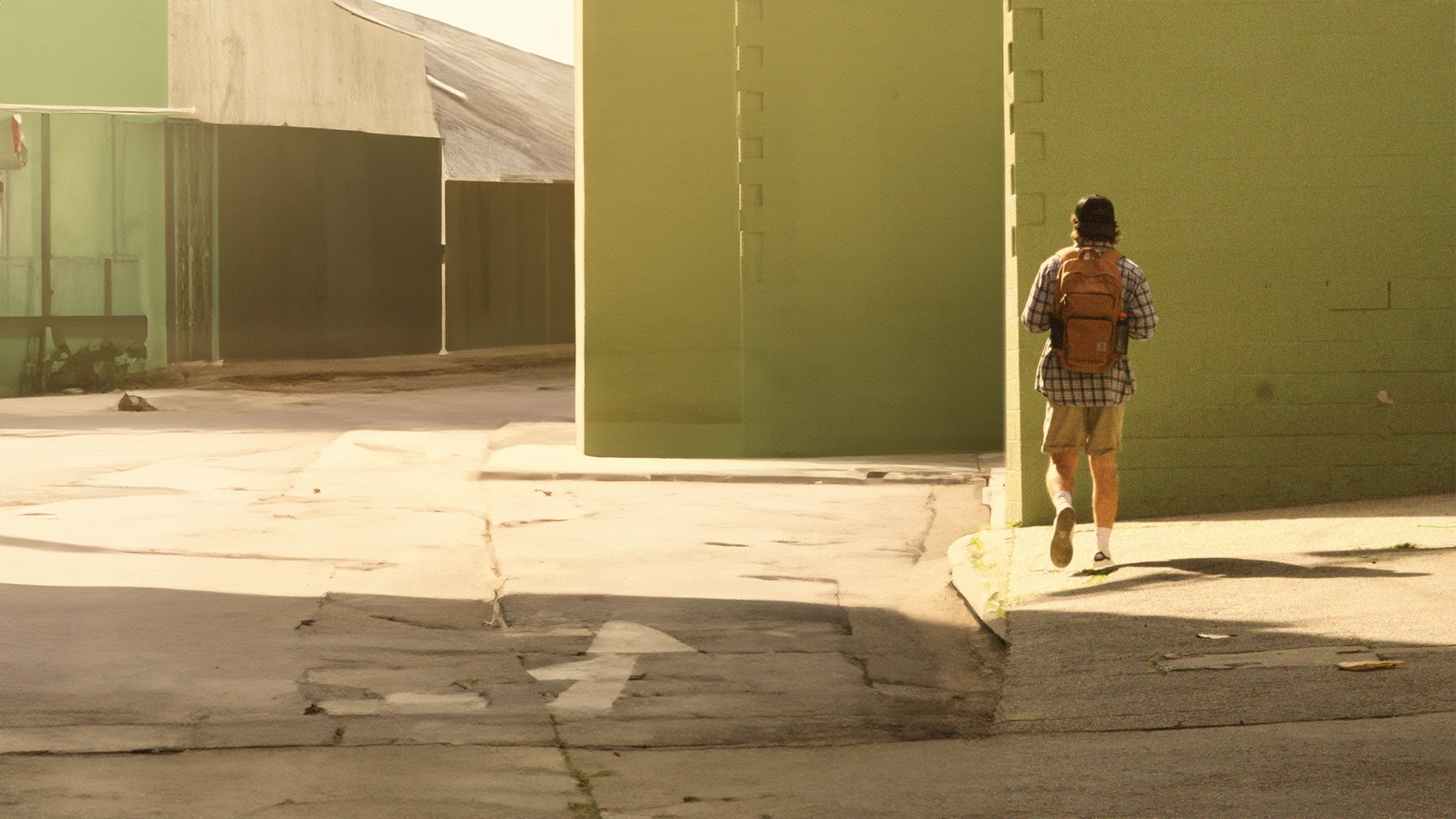 Видео к фильму Uncanny Valley | UNCANNY VALLEY | Short Horror Film