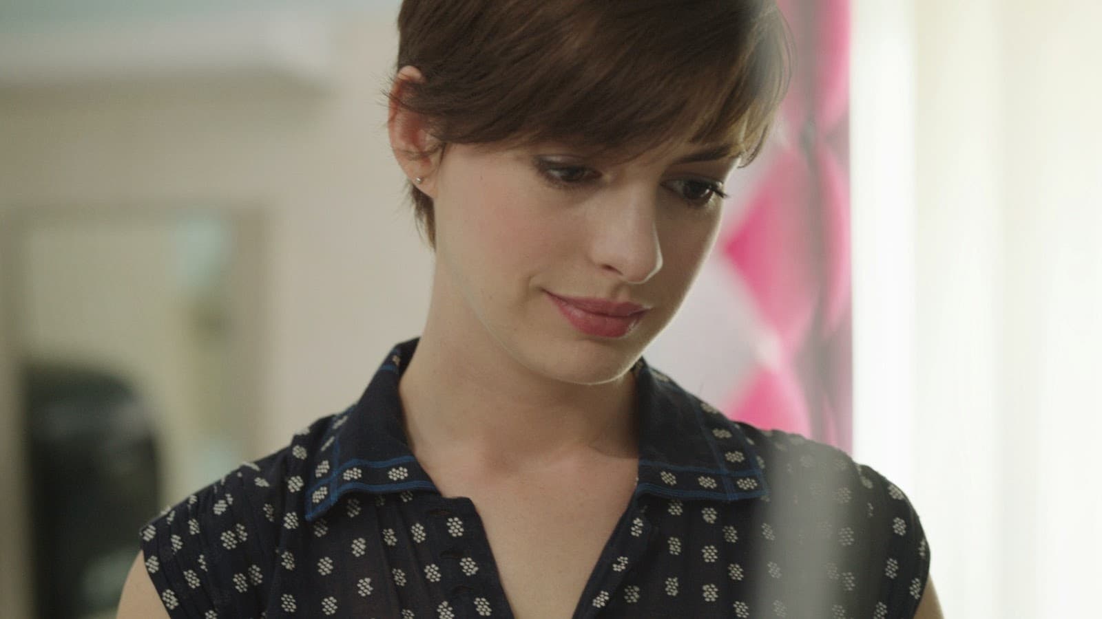 Видео к фильму Однажды в Нью-Йорке | Song One Official Trailer #1 (2014) - Anne Hathaway Movie HD