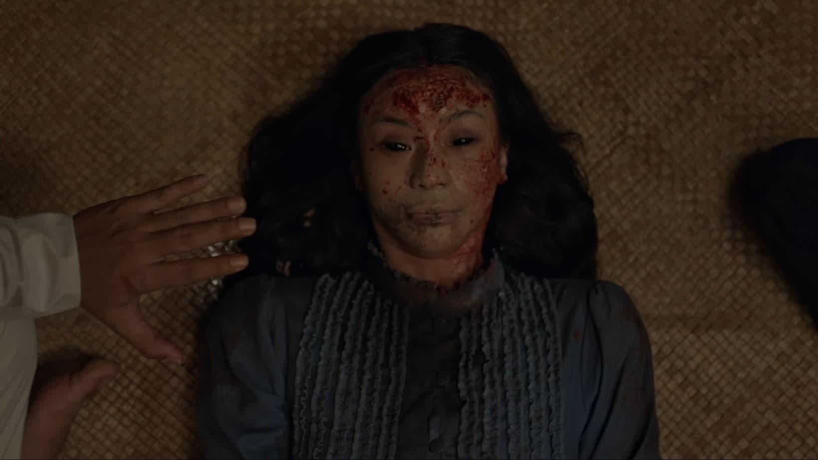 Видео к фильму Menjelang Ajal | OFFICIAL TRAILER MENJELANG AJAL - 30 APRIL 2024 HANYA DI BIOSKOP