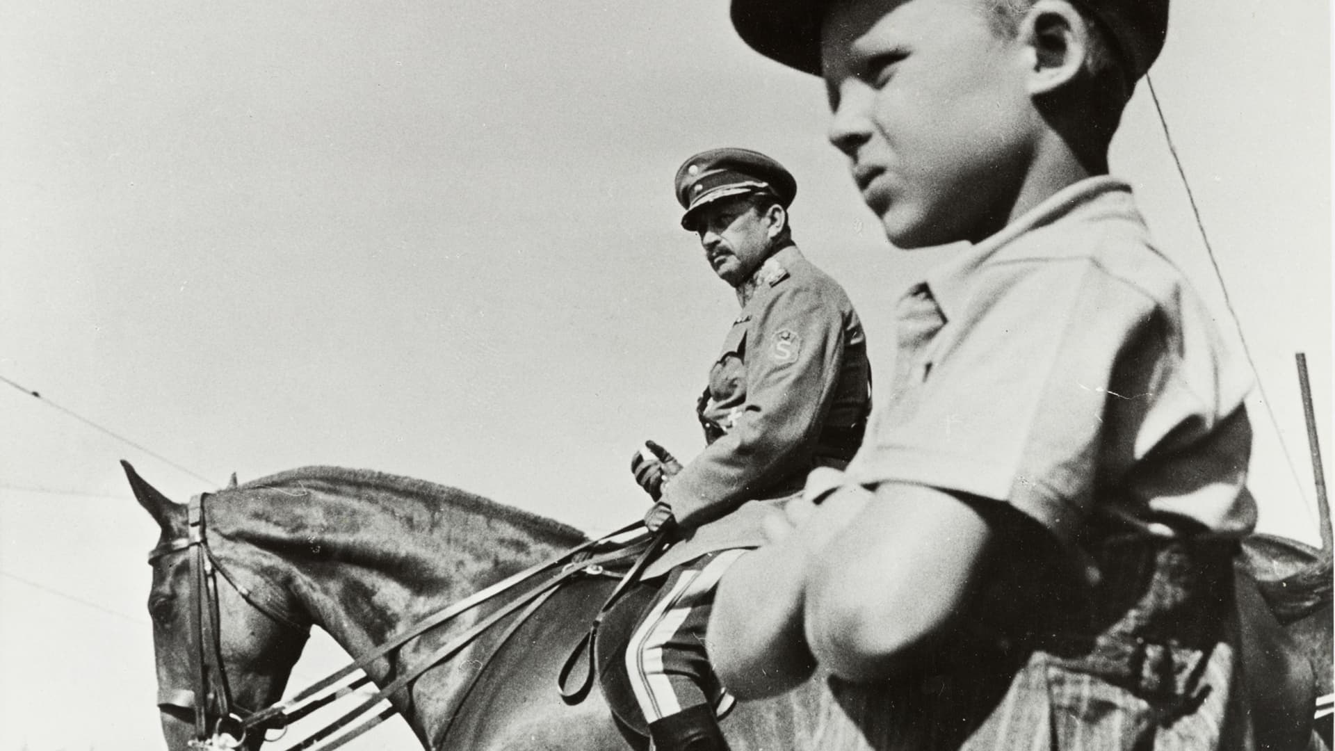 Видео к фильму Children of War and Peace | Children of War and Peace &ndash; trailer | IFFR 2024