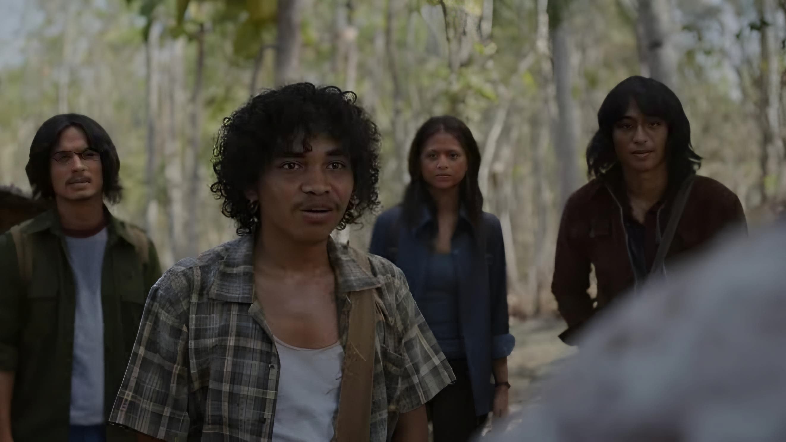 Видео к фильму Dancing Village: The Curse Begins | Badarawuhi di Desa Penari - Official First Look