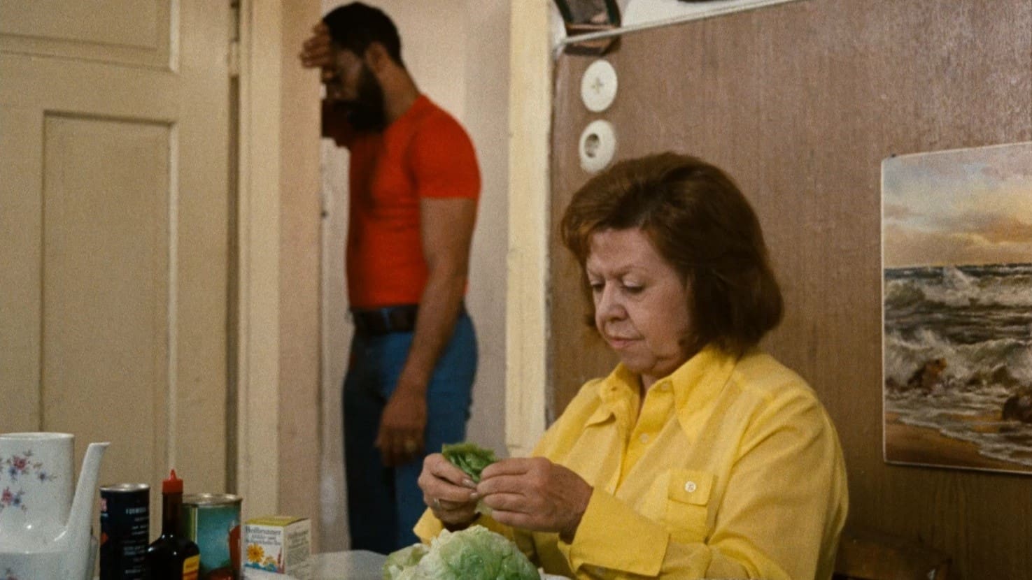 Видео к фильму Страх съедает душу | Ali: Fear Eats the Soul | Trailer [HD]