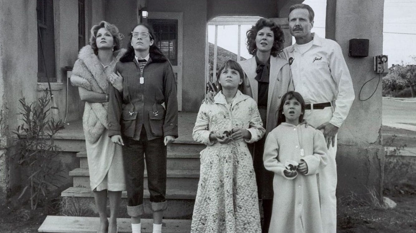 Видео к фильму Desert Bloom | Desert Bloom Trailer 1986