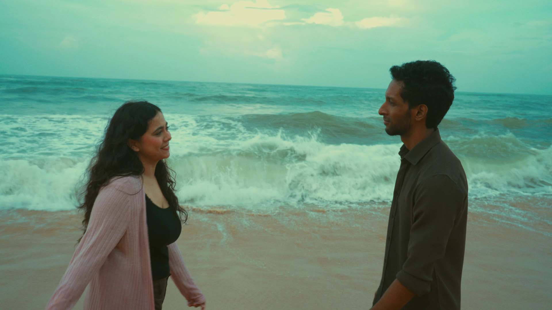 Видео к фильму Somewhere Between | Somewhere Between (2025) | Official Teaser | Anderson Haran, Danelle Toussaint | Qaidh Sinnalebbe