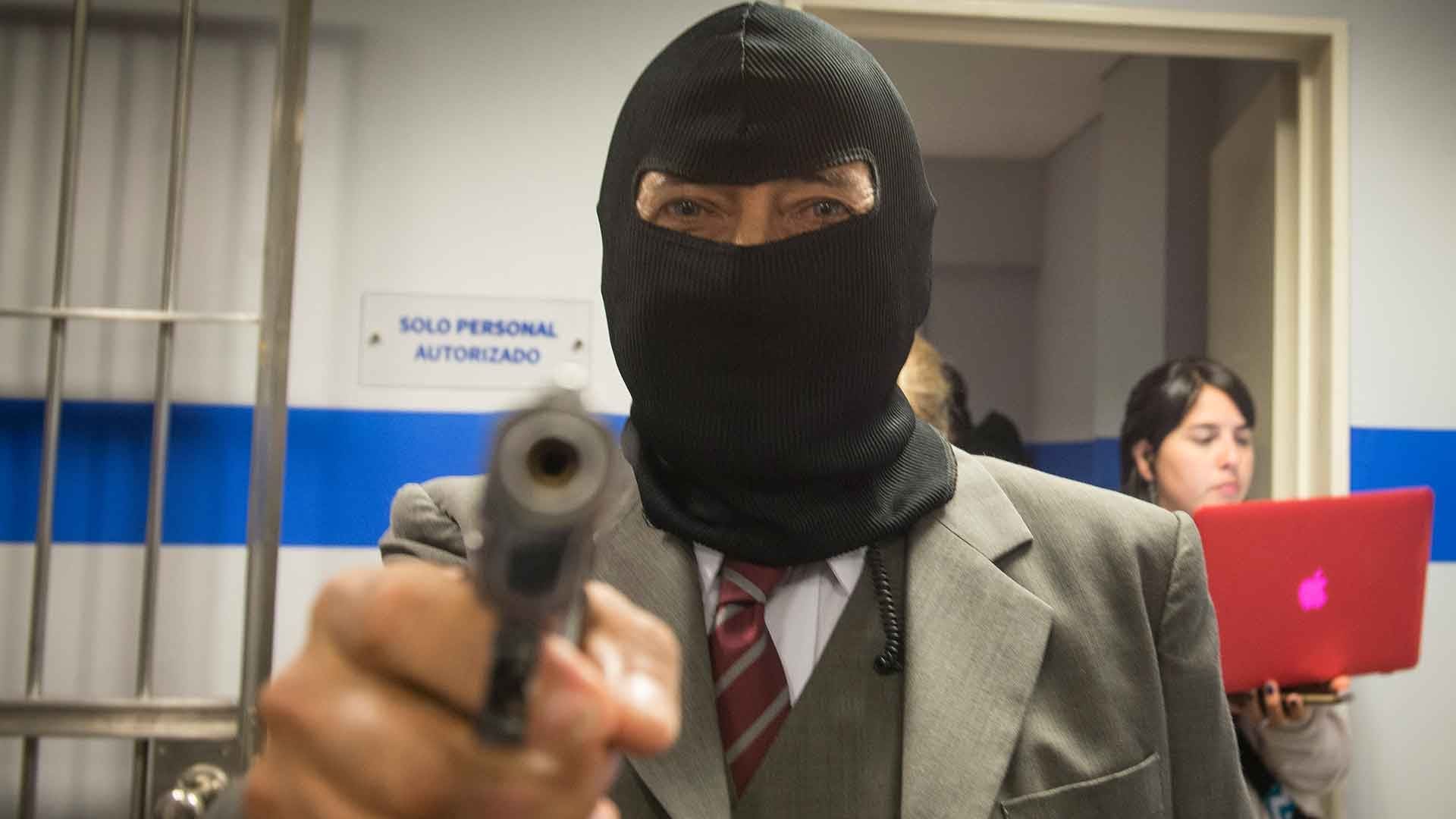 Видео к фильму Афера века | 💎 АФЕРА ВЕКА (EL ROBO DEL SIGLO) - 2020 (ТРЕЙЛЕР) (РУС)