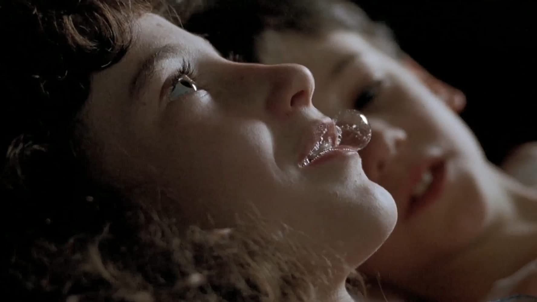 Видео к фильму Тото-герой | Original Trailer