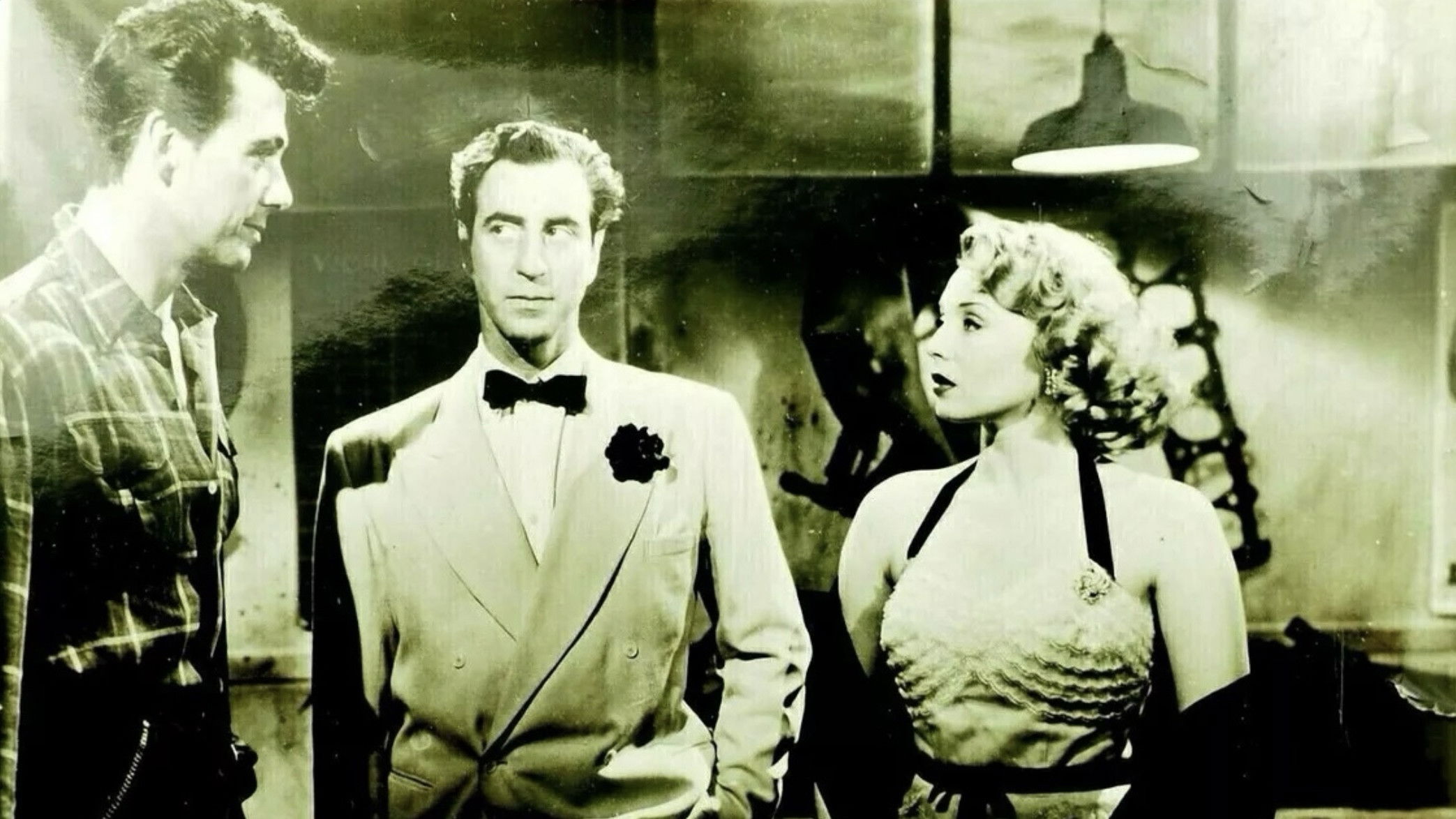 Видео к фильму Roadhouse Girl | Marilyn (1953) - George's accidental death