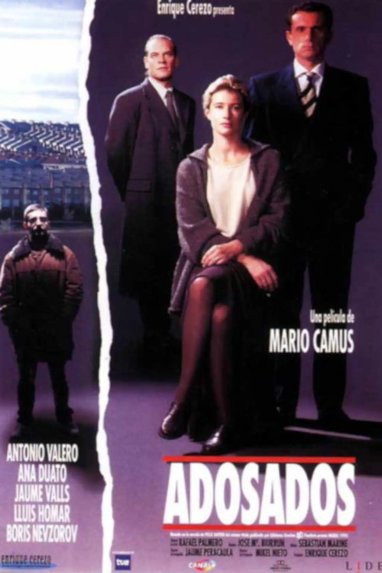 Постер к фильму "Adosados"