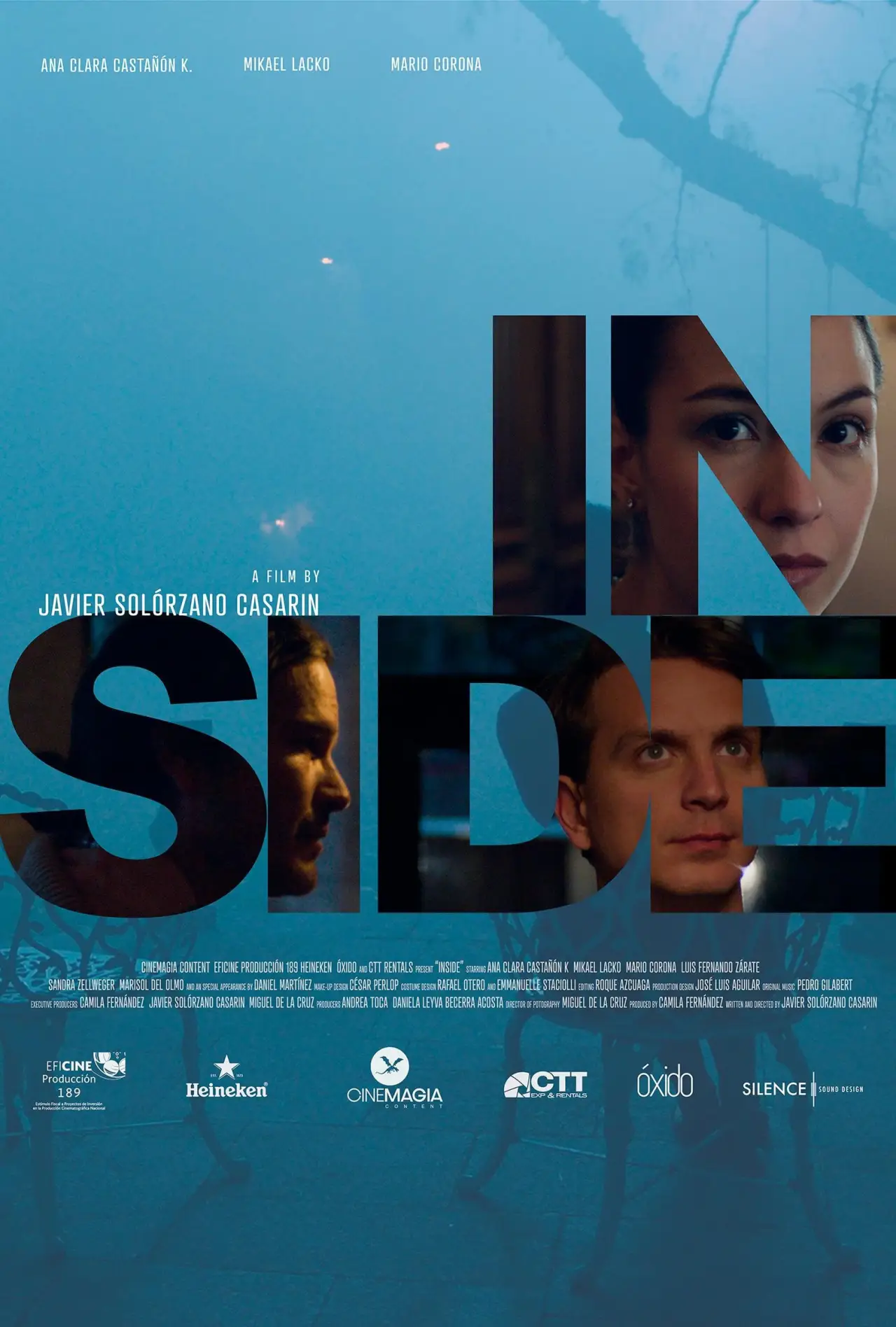 Постер к фильму "Adentro"