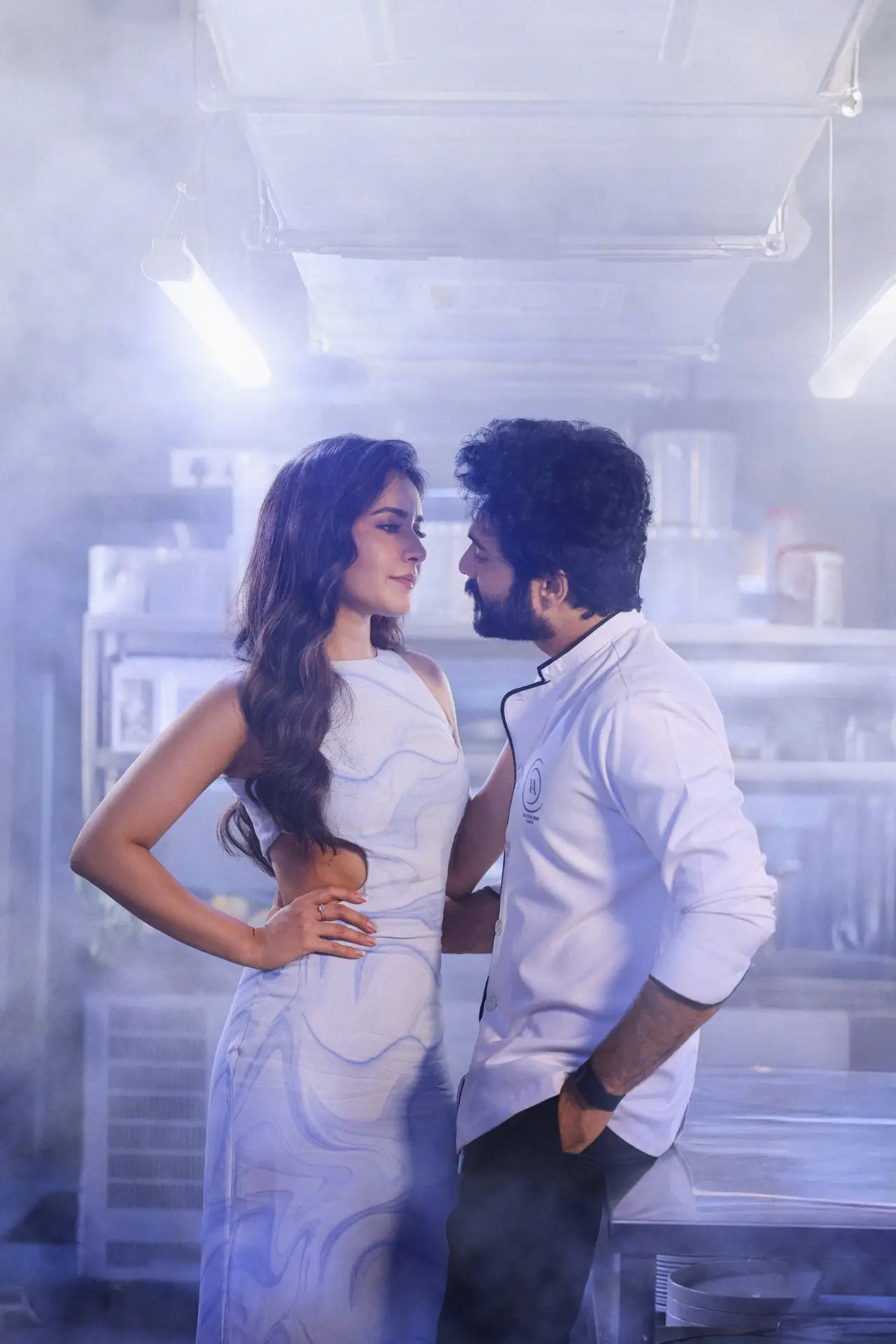 Постер к фильму "తెలుసు కదా"