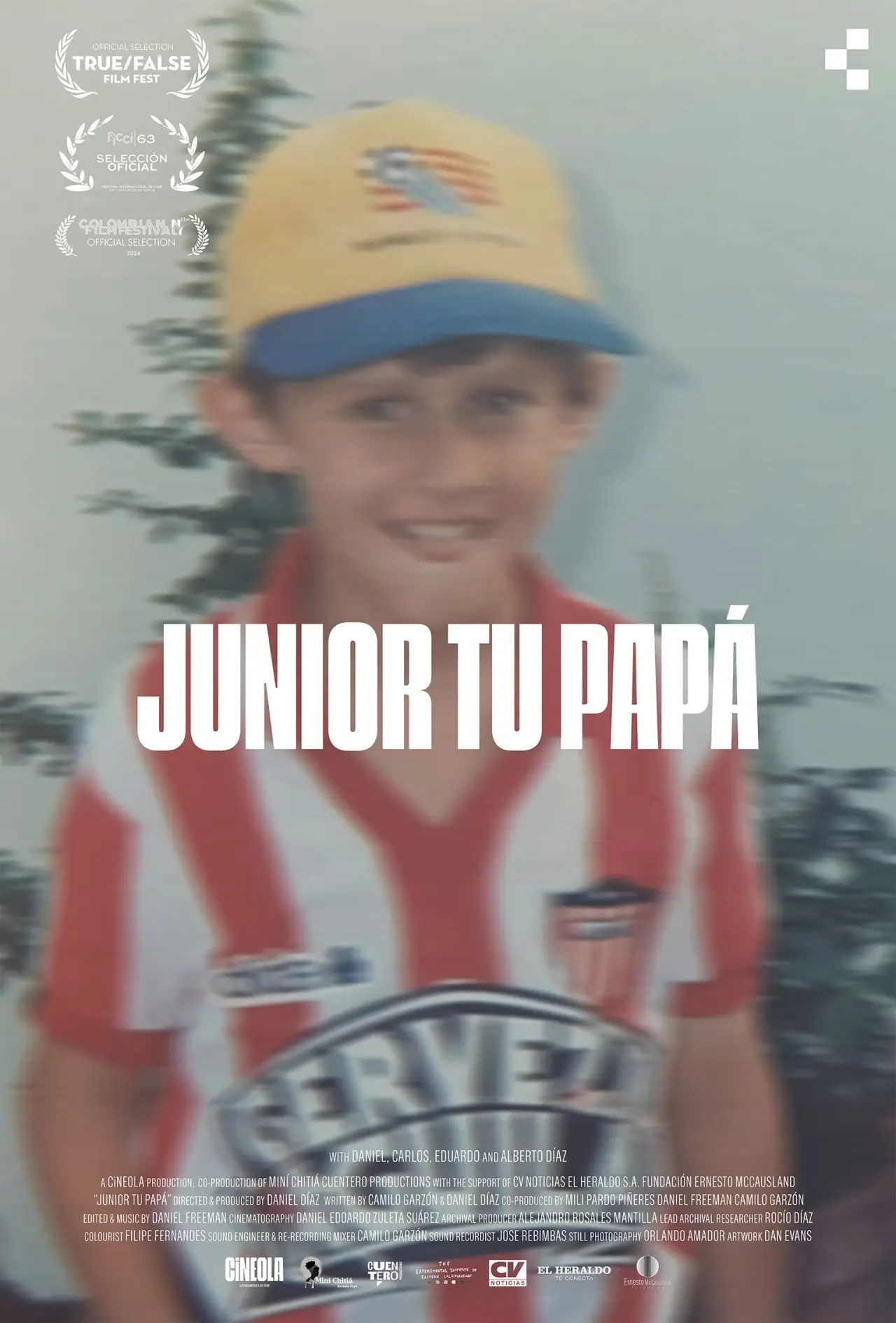 Постер к фильму "Junior Tu Papá"