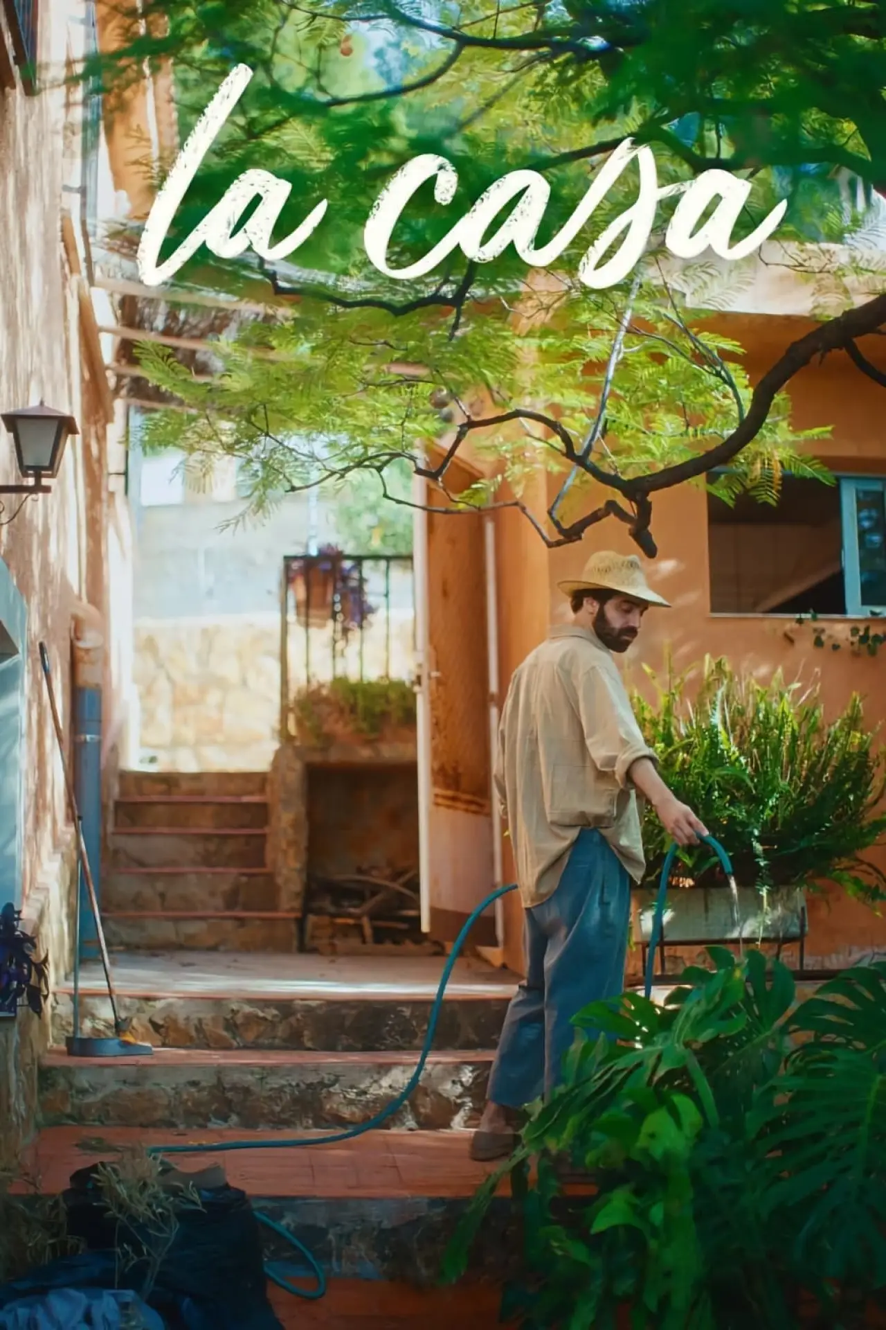 Постер к фильму "La casa"