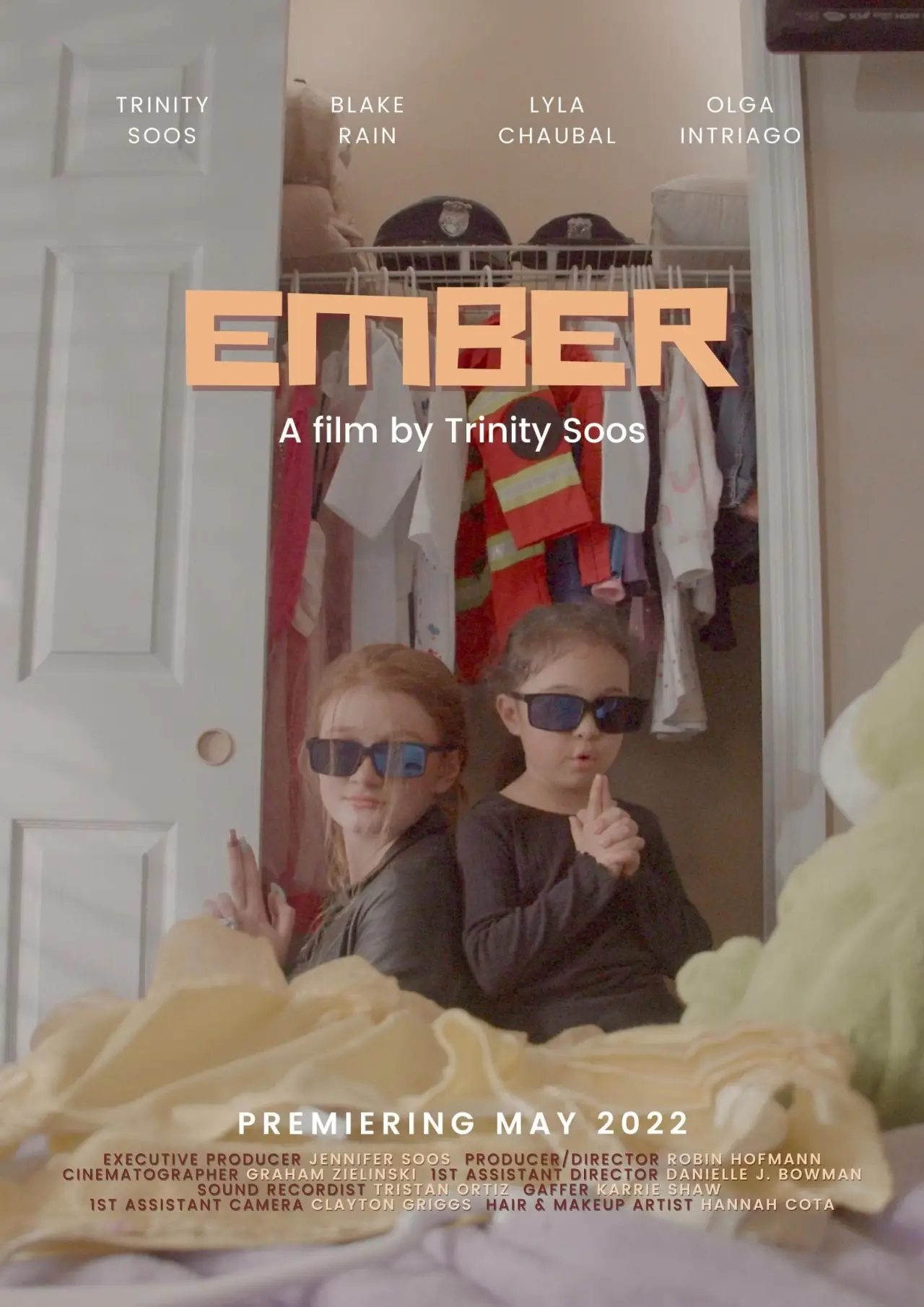 Постер к фильму "Ember"