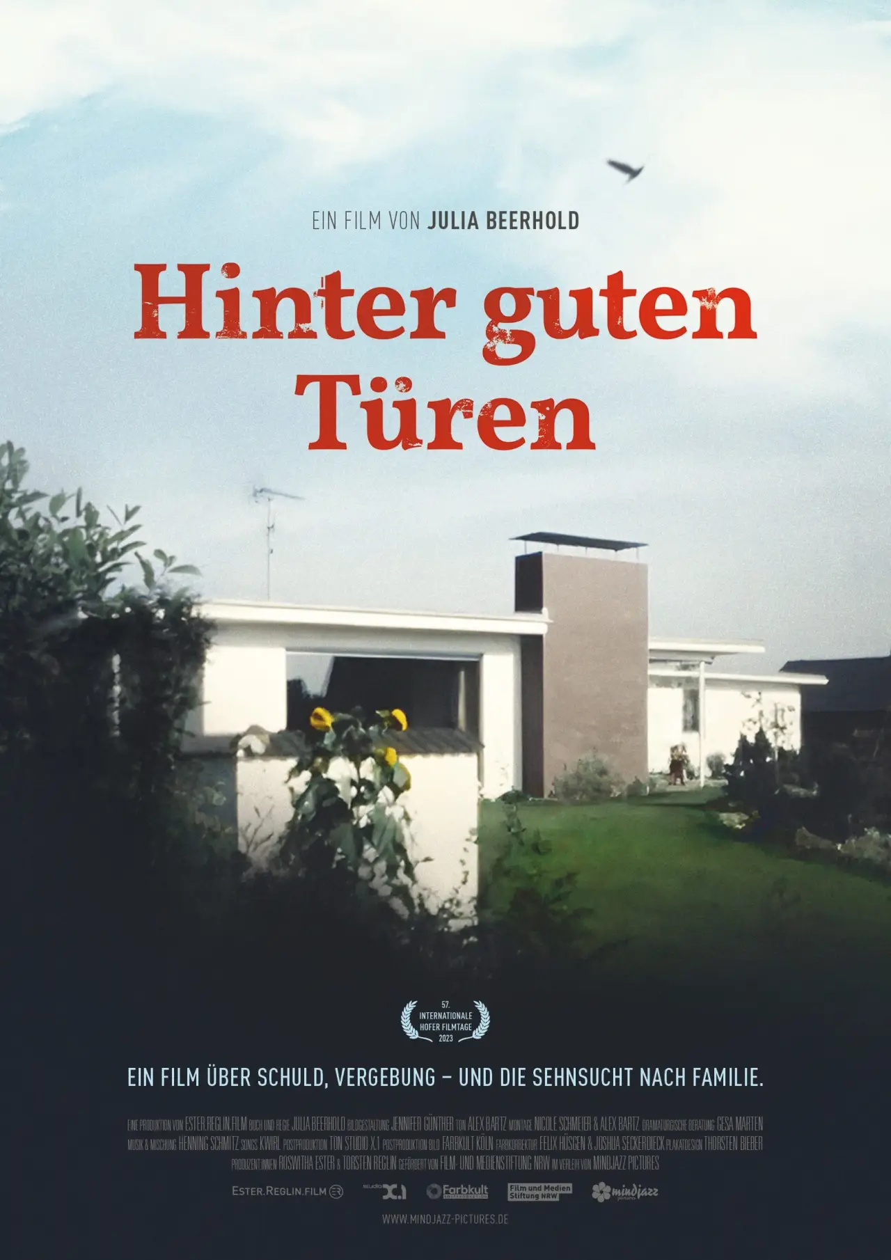 Постер к фильму "Hinter guten Türen"