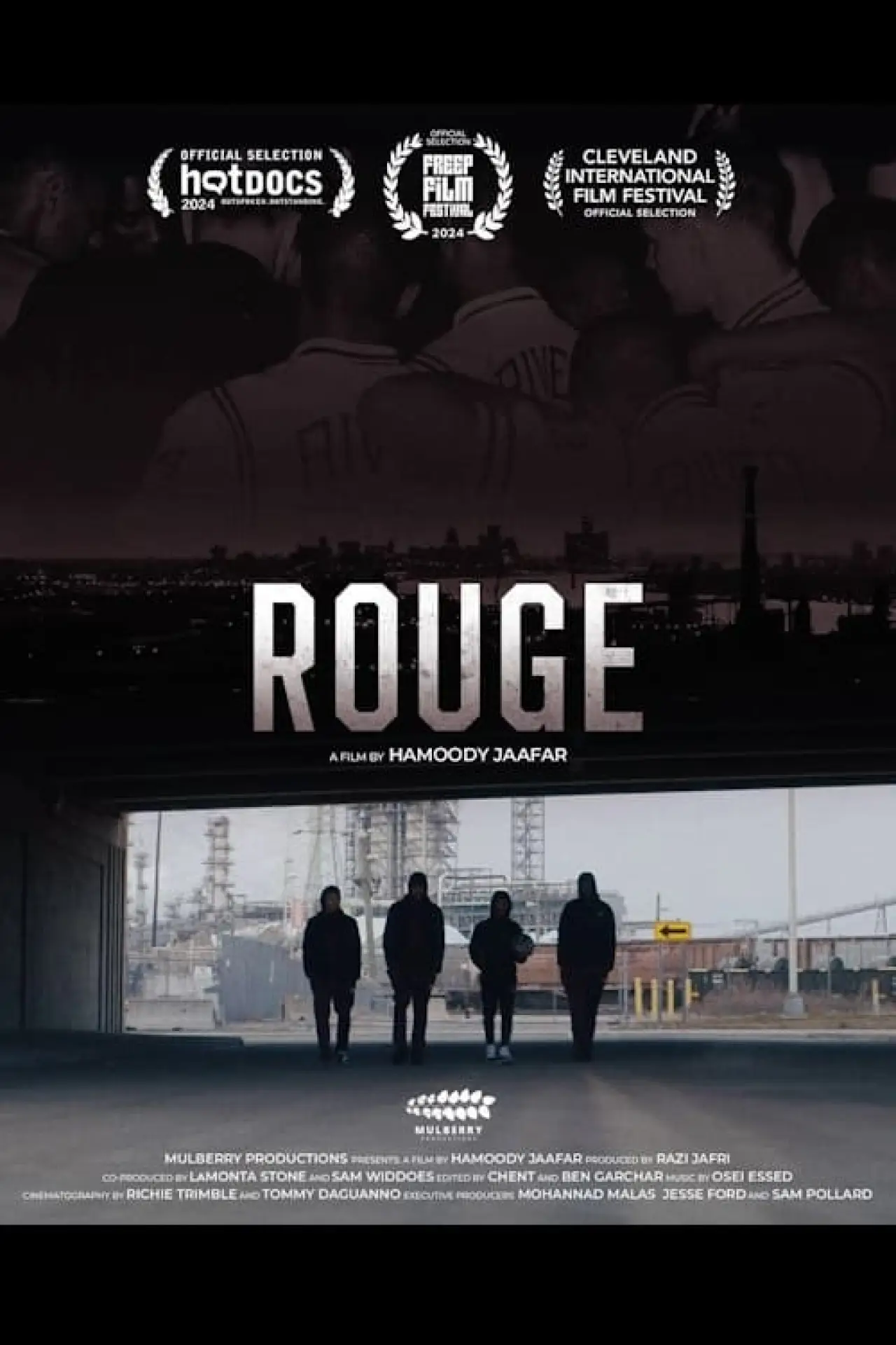 Постер к фильму "Rouge"