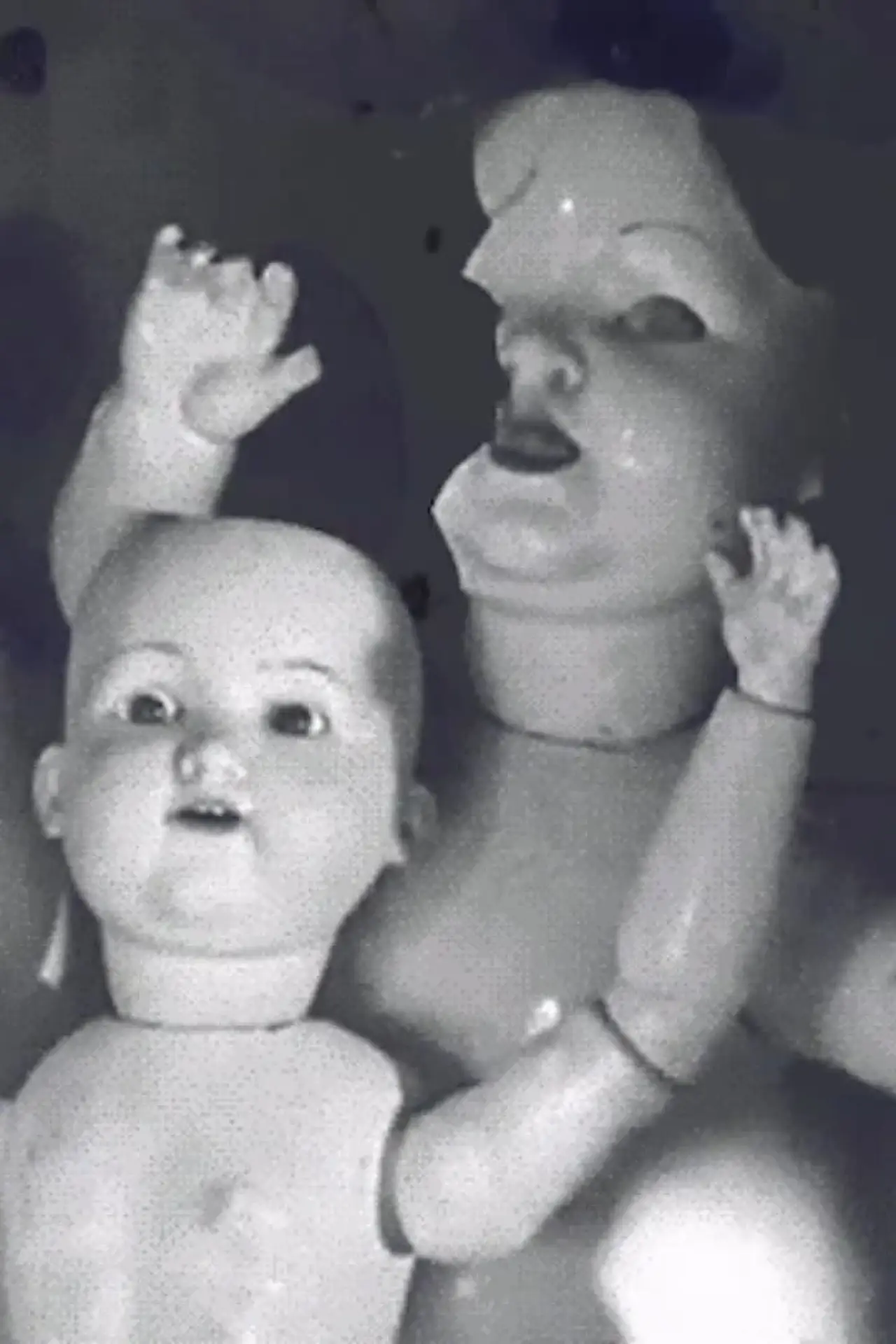 Постер к фильму "Attention"