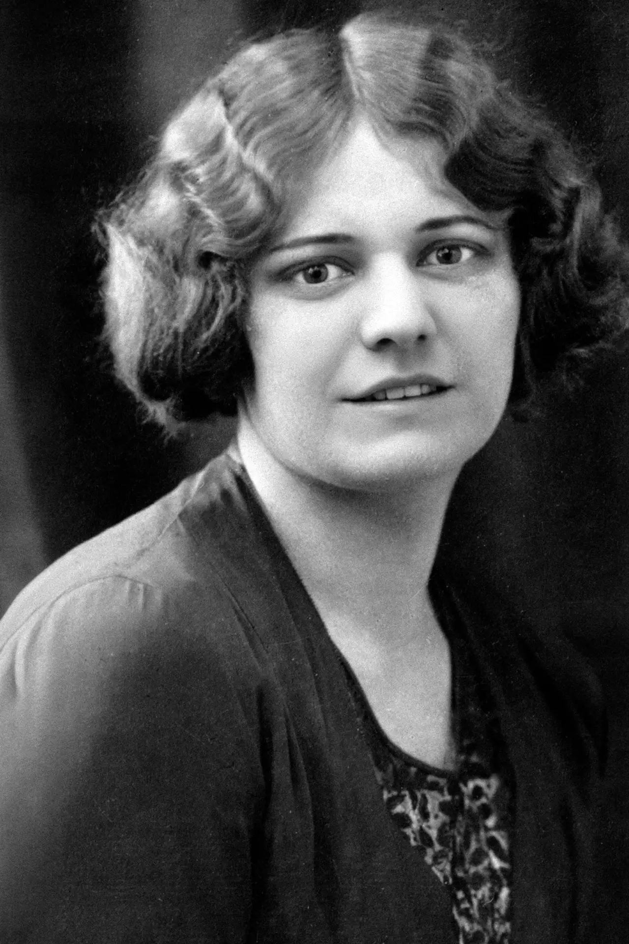 Постер к фильму "Emilie Schindler - Die vergessene Heldin"
