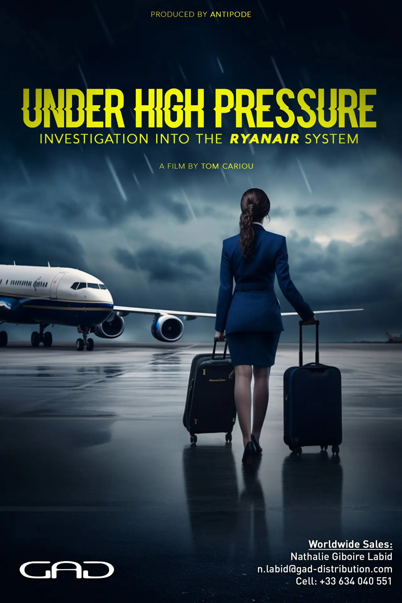 Постер к фильму "Sous haute pression, le système Ryanair"