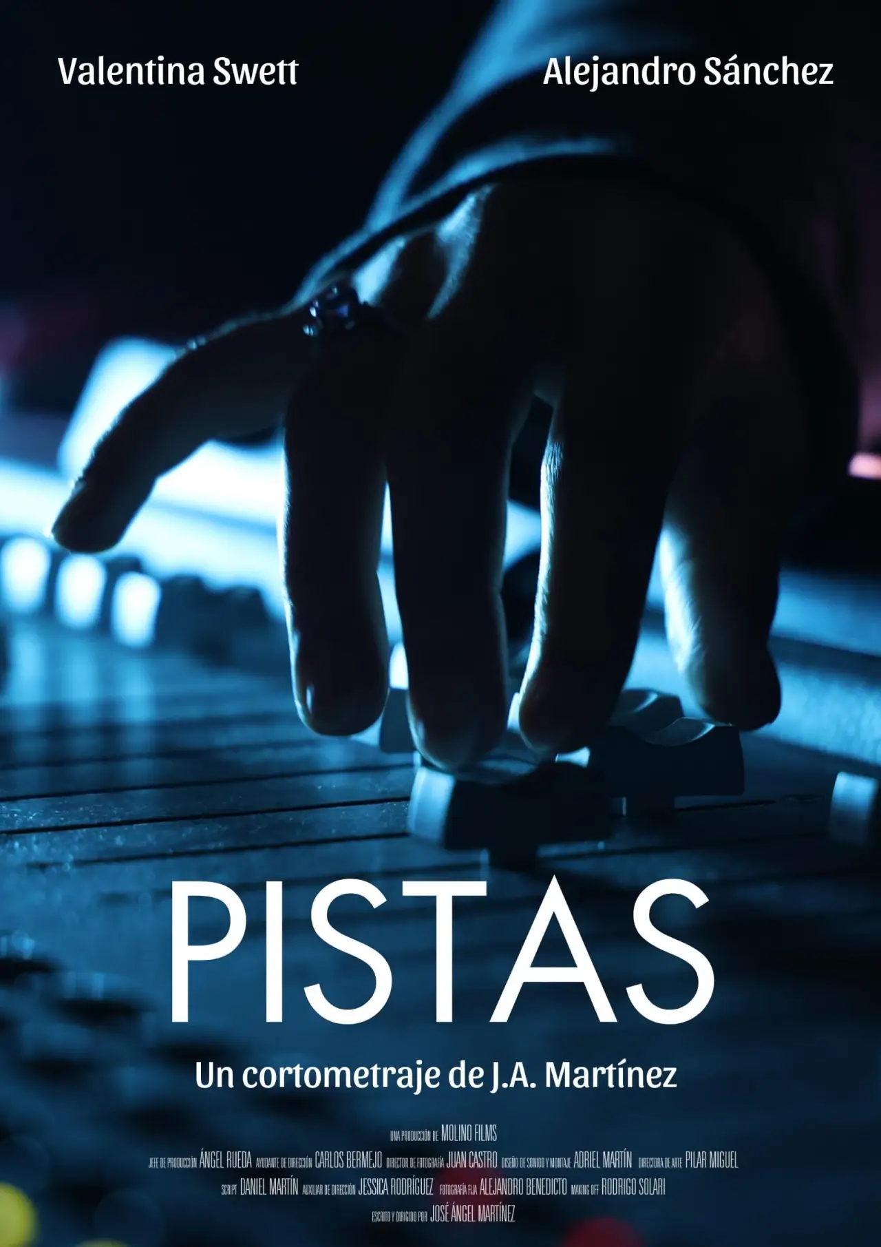 Постер к фильму "Pistas"