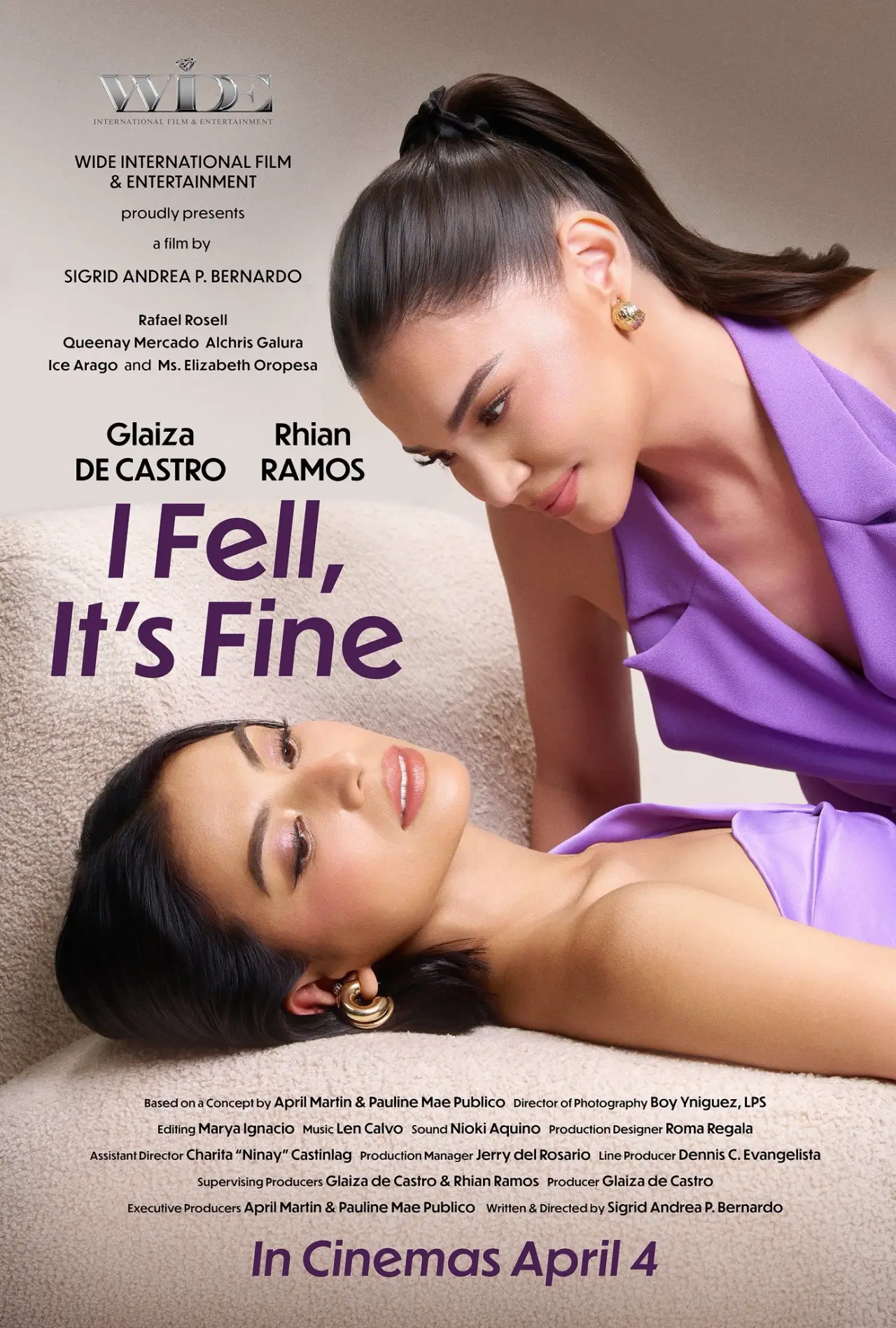Постер к фильму "I Fell, It