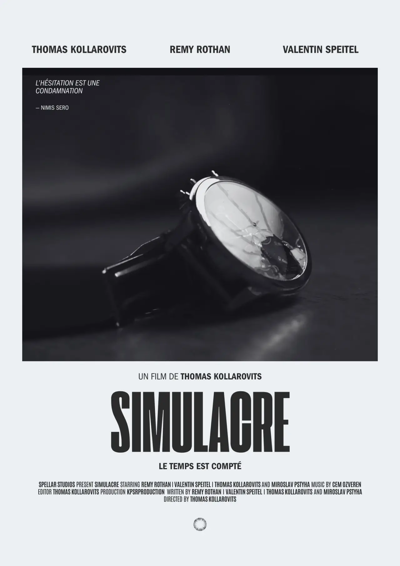 Постер к фильму "Simulacre"