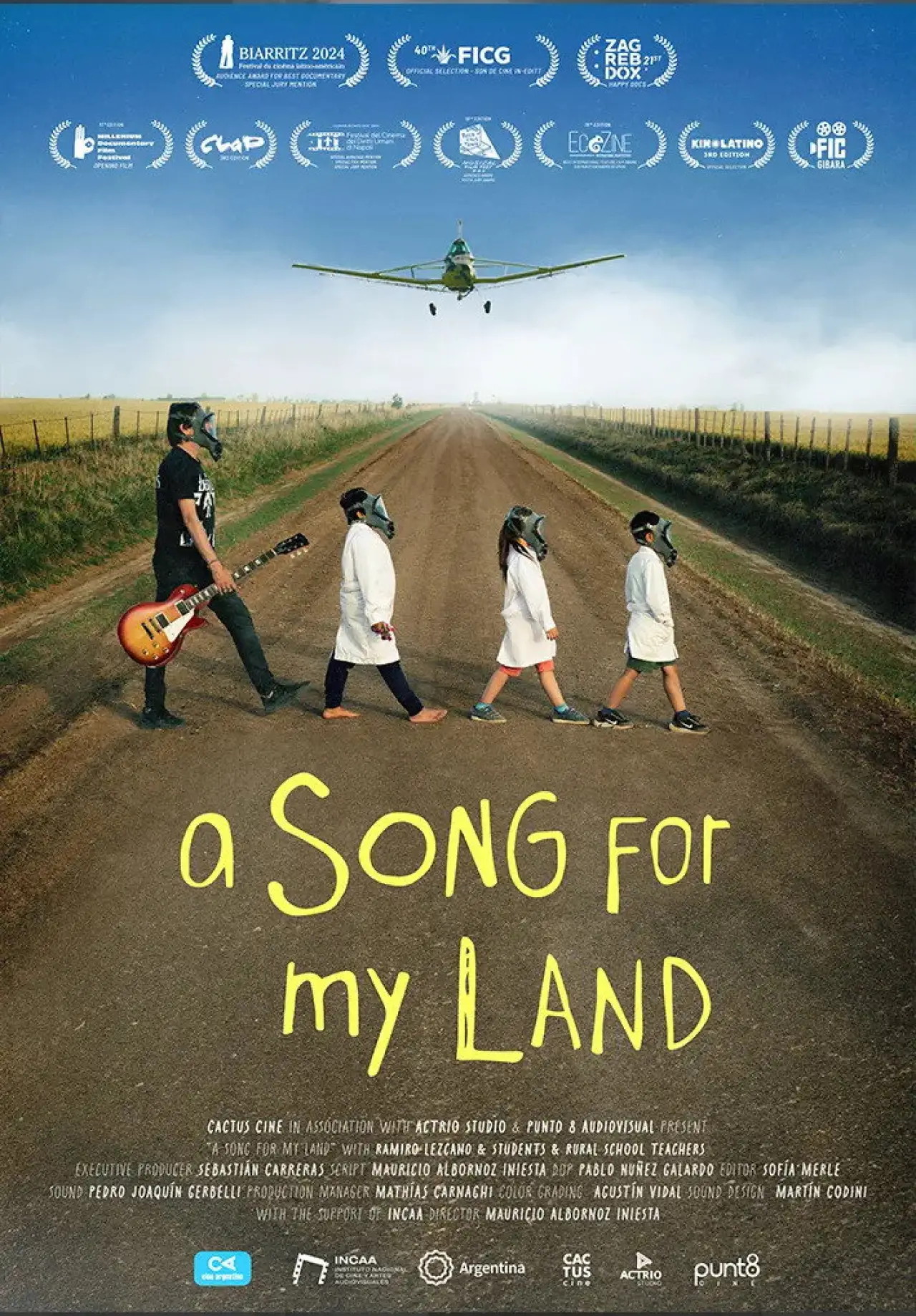 Постер к фильму "Una canción para mi tierra"
