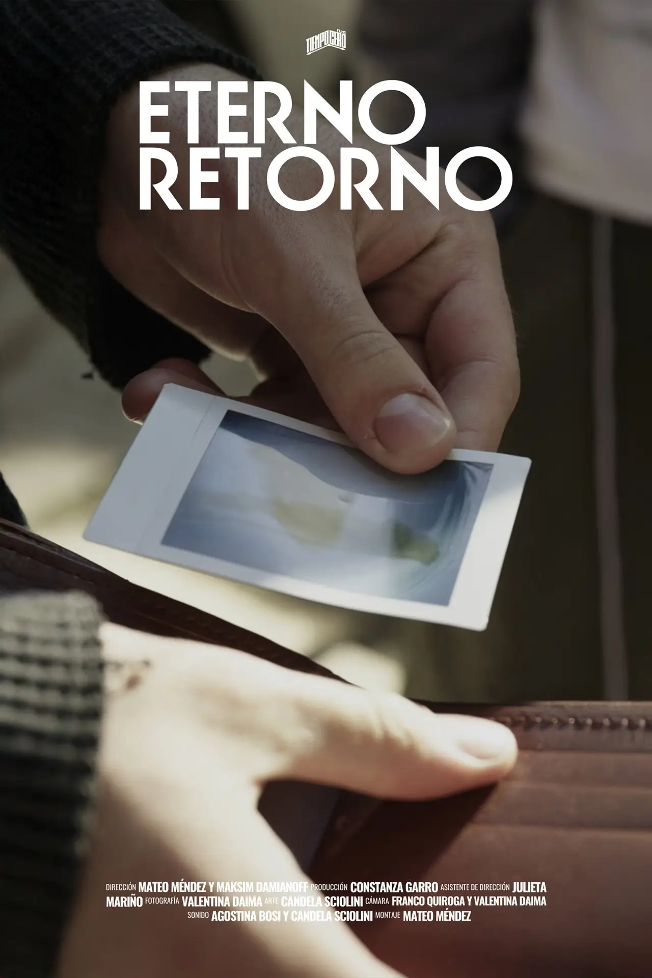 Постер к фильму "Eterno Retorno"