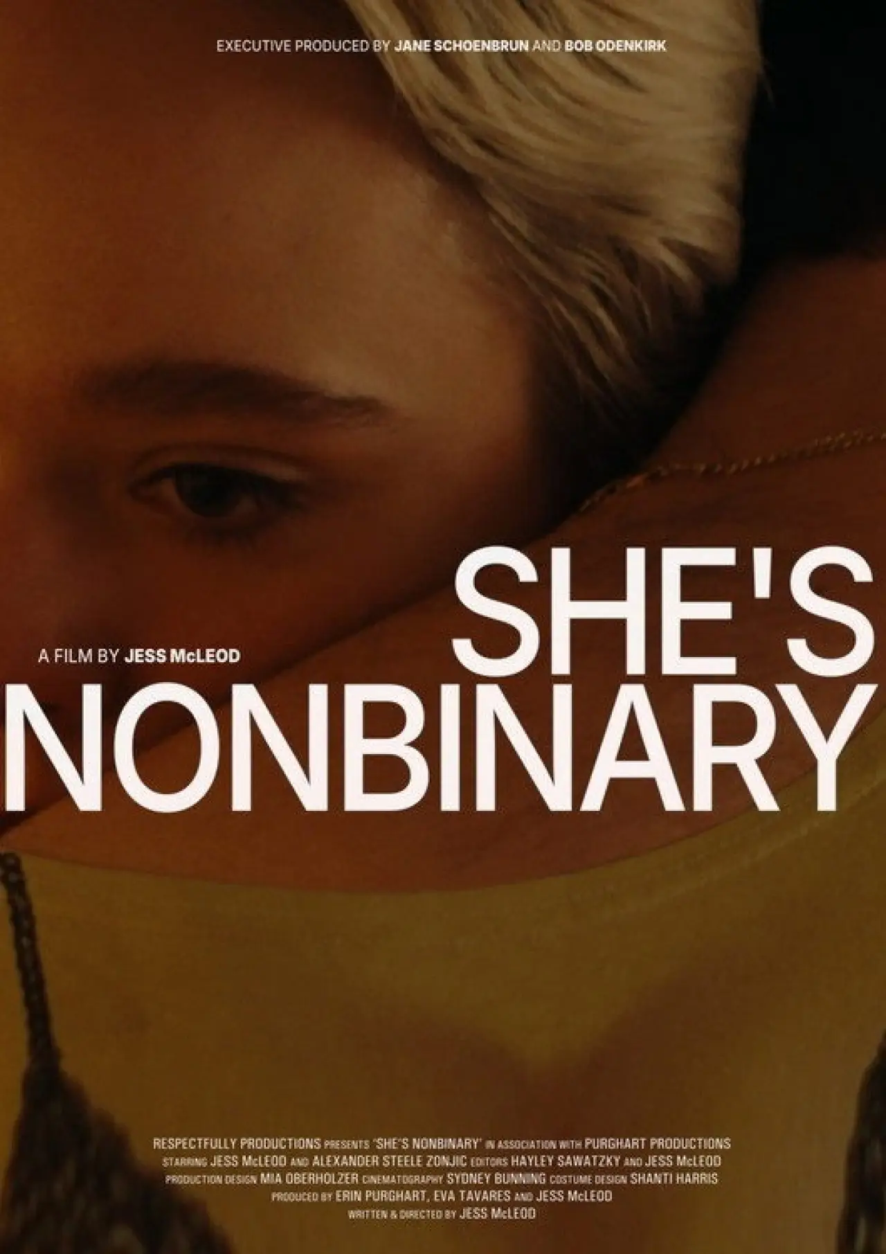 Постер к фильму "She