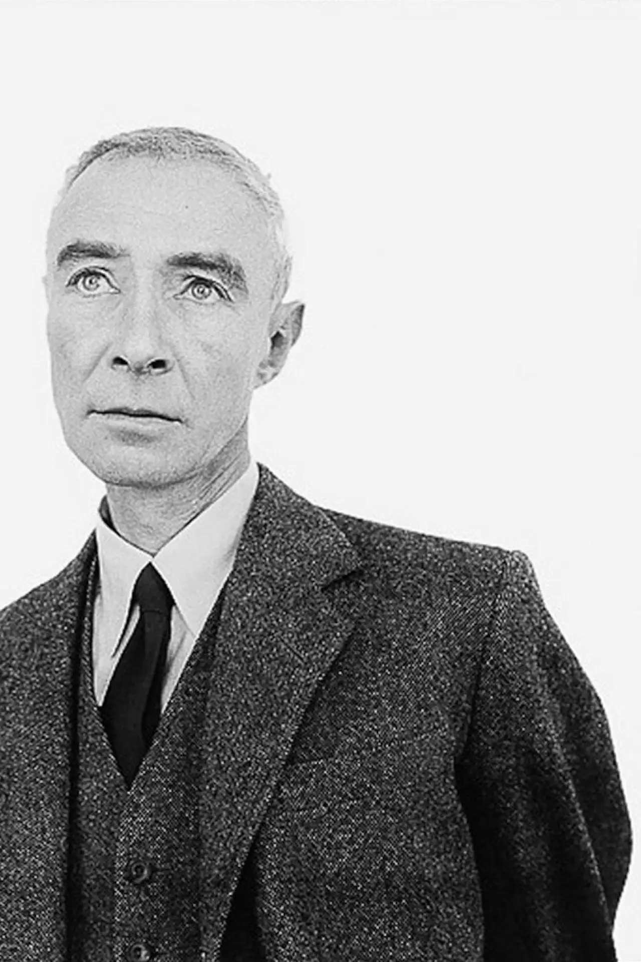 Постер к фильму "Spionagefall Robert Oppenheimer"