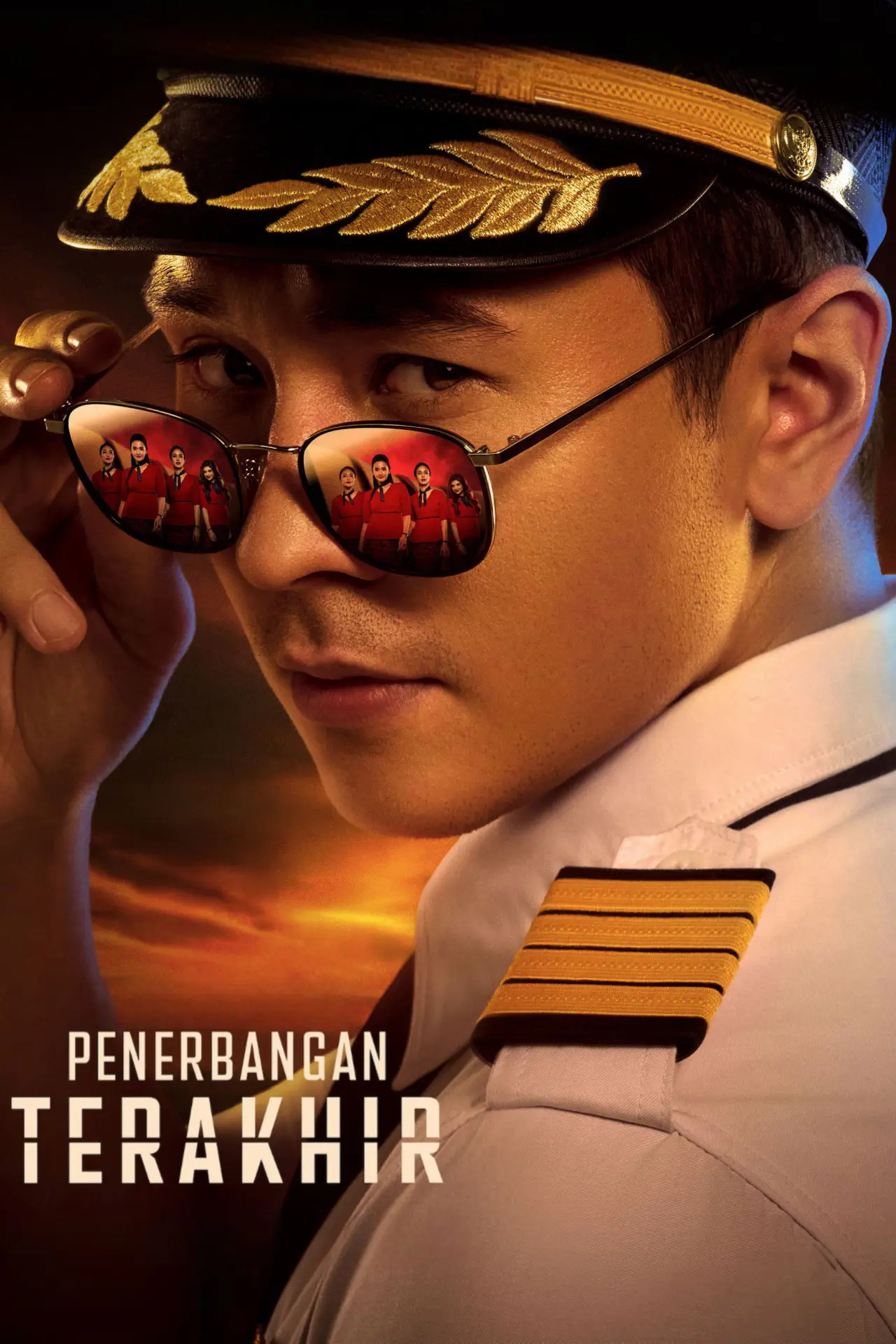 Постер к фильму "Penerbangan Terakhir"