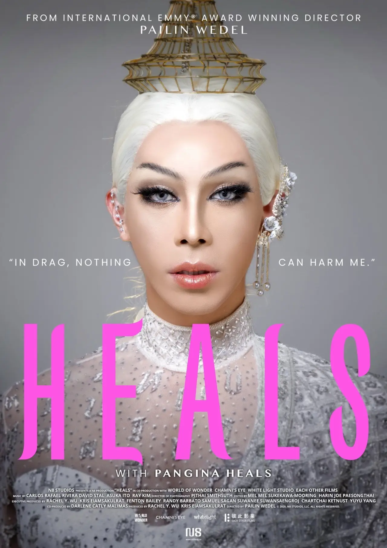 Постер к фильму "Heals"