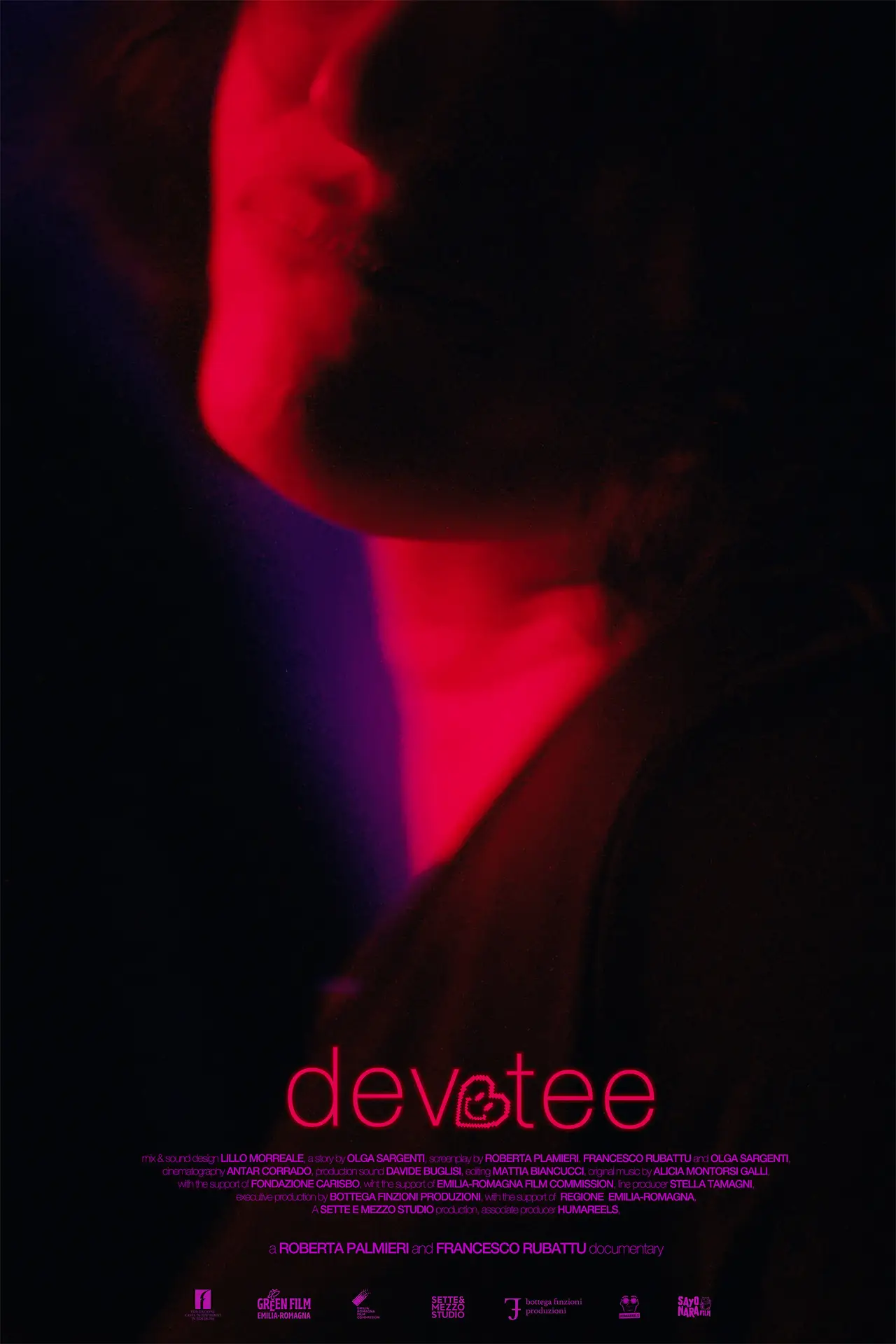 Постер к фильму "Devotee"
