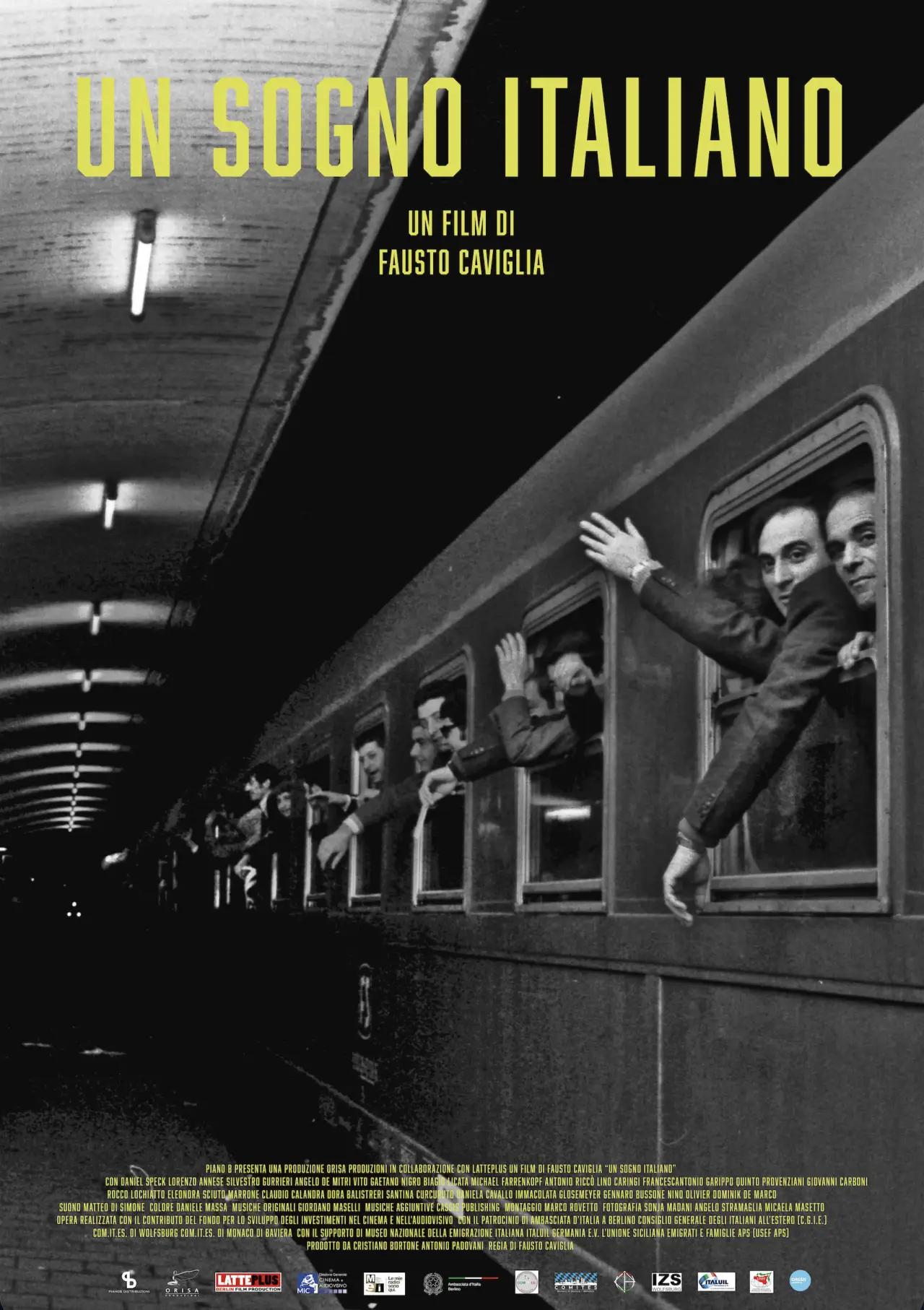 Постер к фильму "Un sogno italiano"