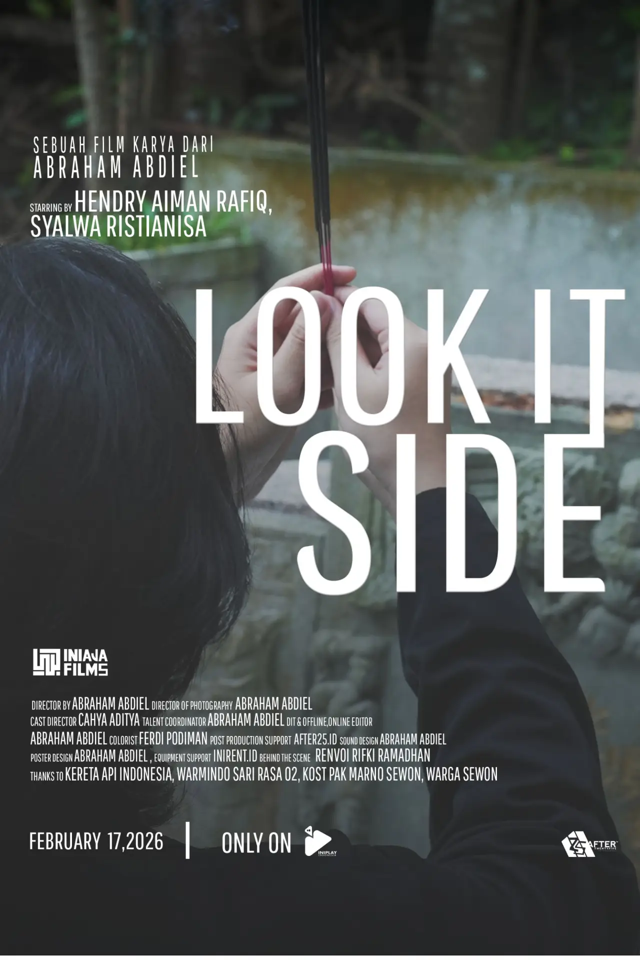 Постер к фильму "LOOK IT SIDE"