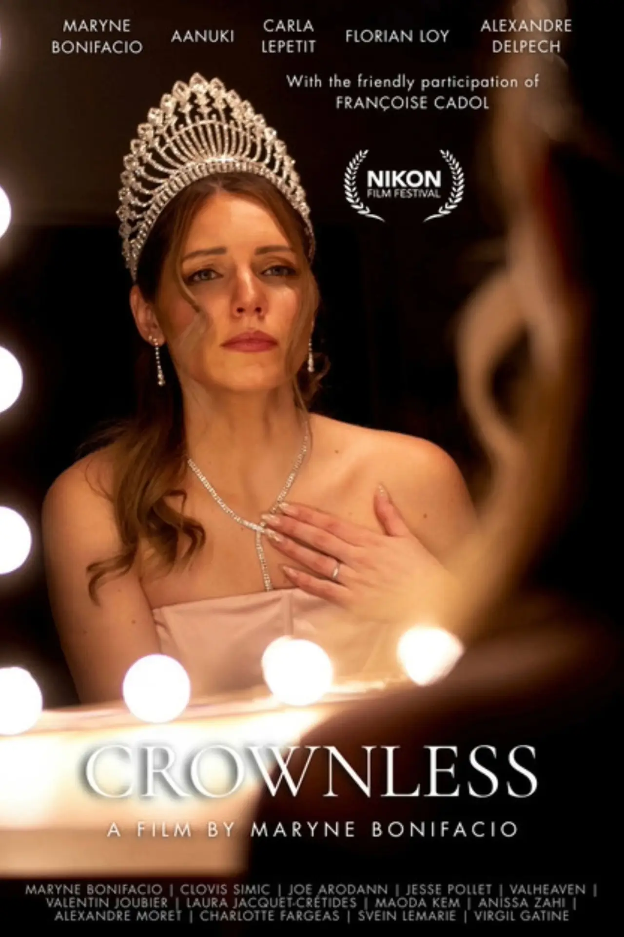 Постер к фильму "Crownless"