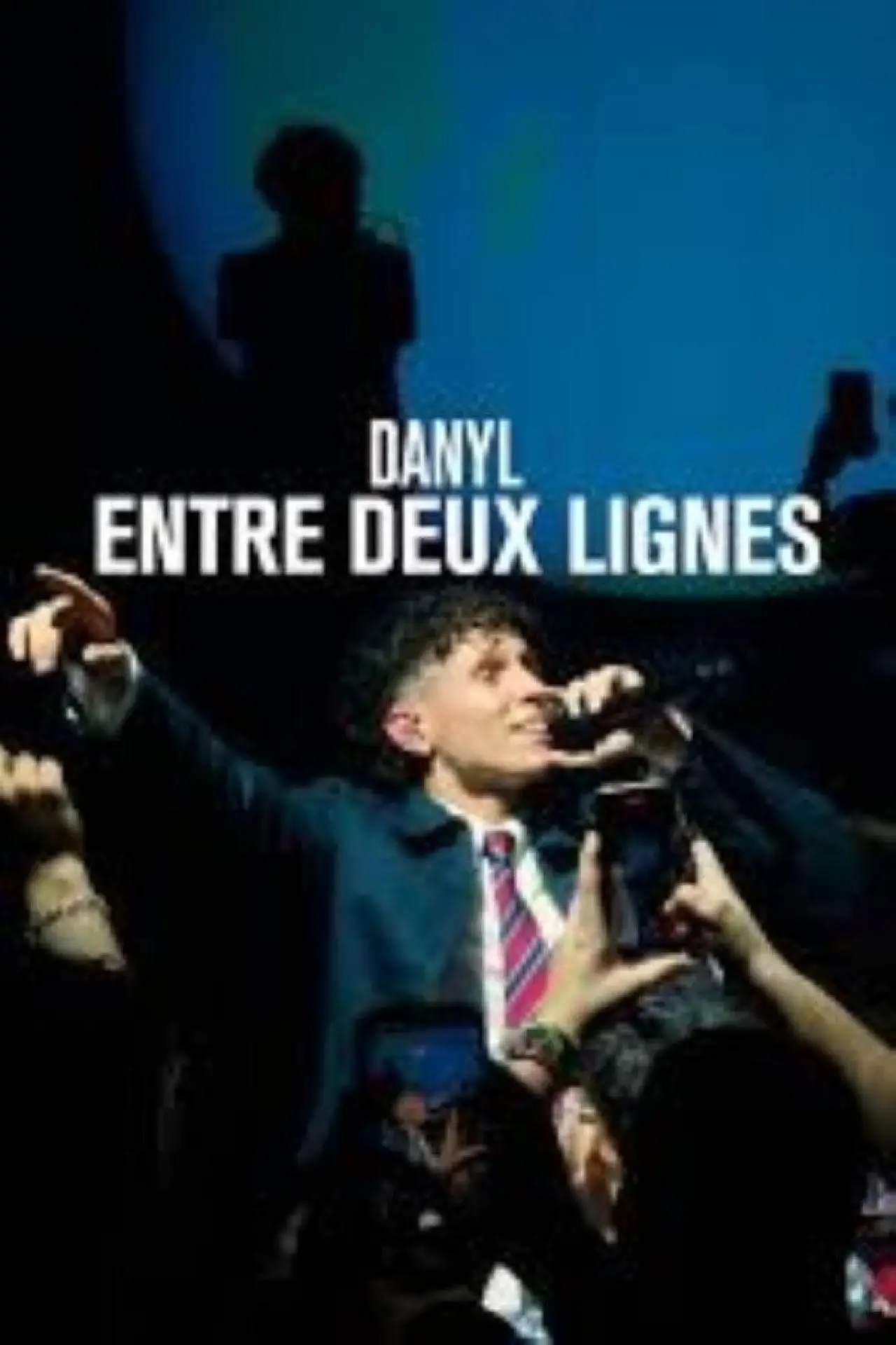Постер к фильму "entre deux lignes"