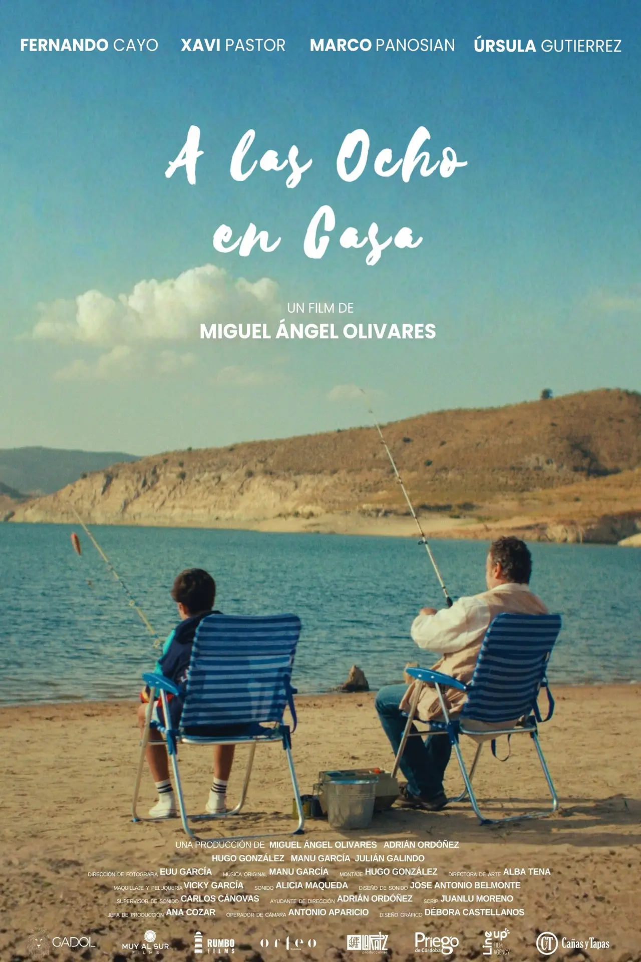 Постер к фильму "A las ocho en casa"