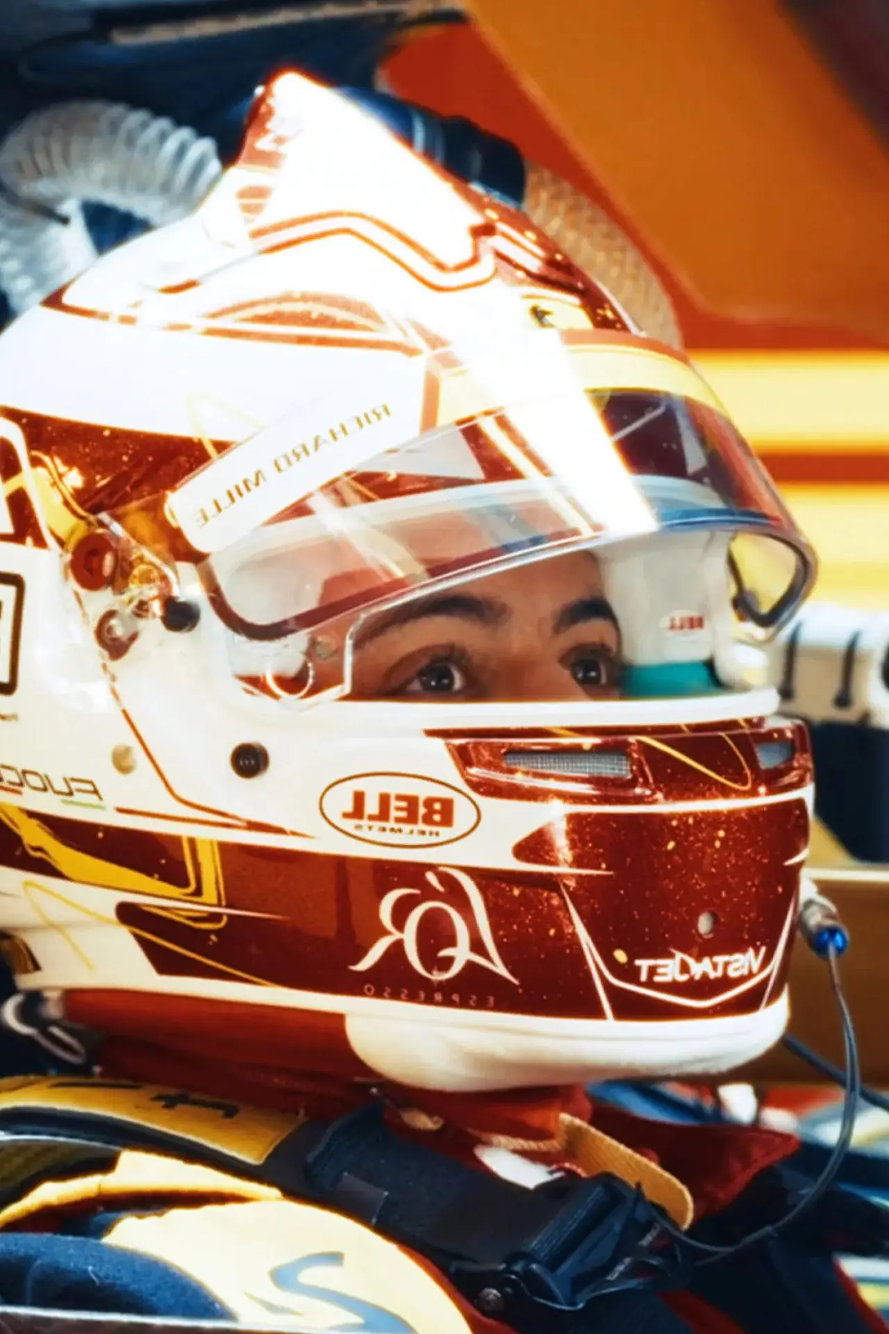 Постер к фильму "Les 24 heures du Mans - L’histoire d’une course mythique"