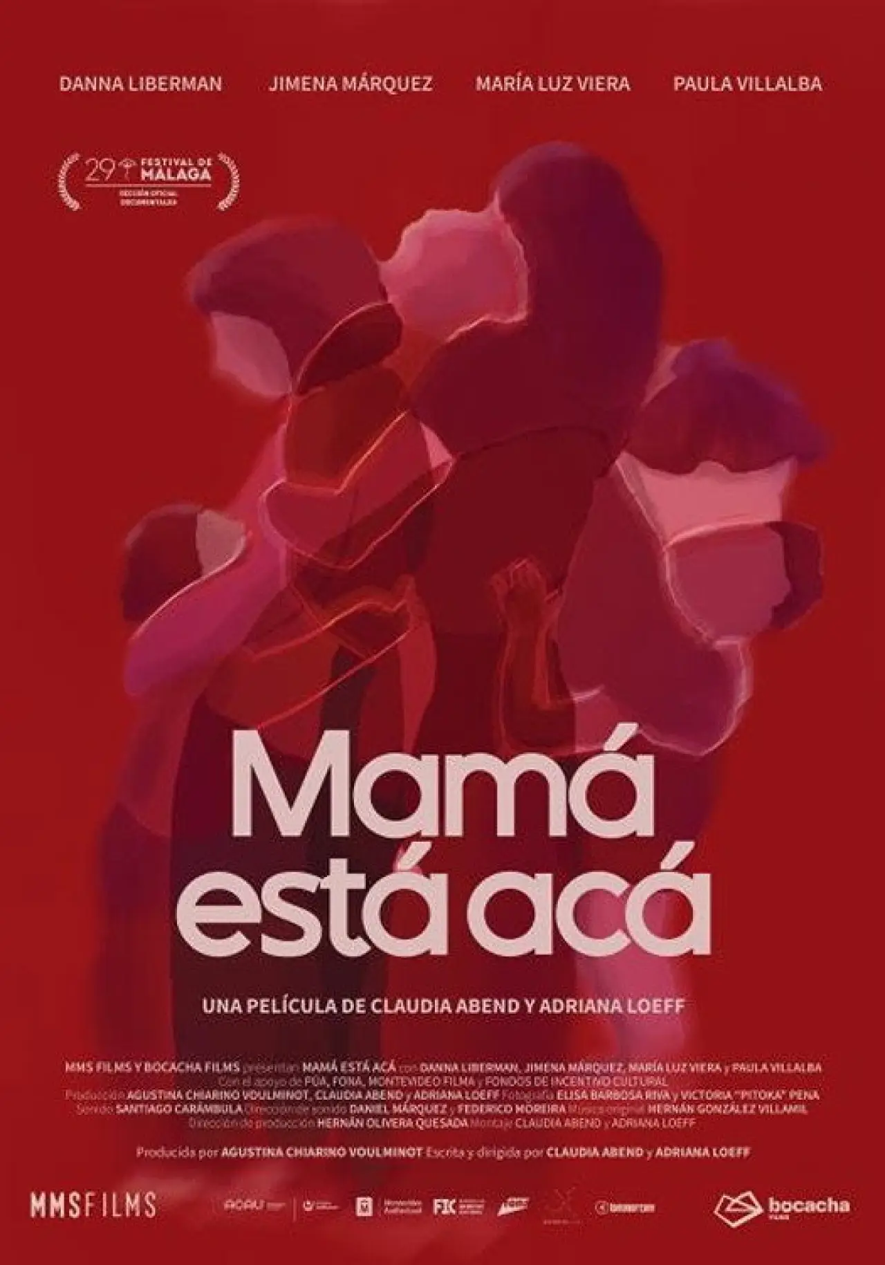 Постер к фильму "Mamá está acá"