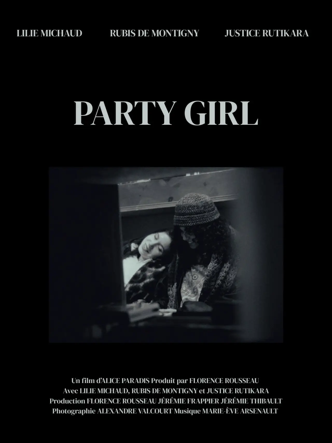Постер к фильму "Party Girl"