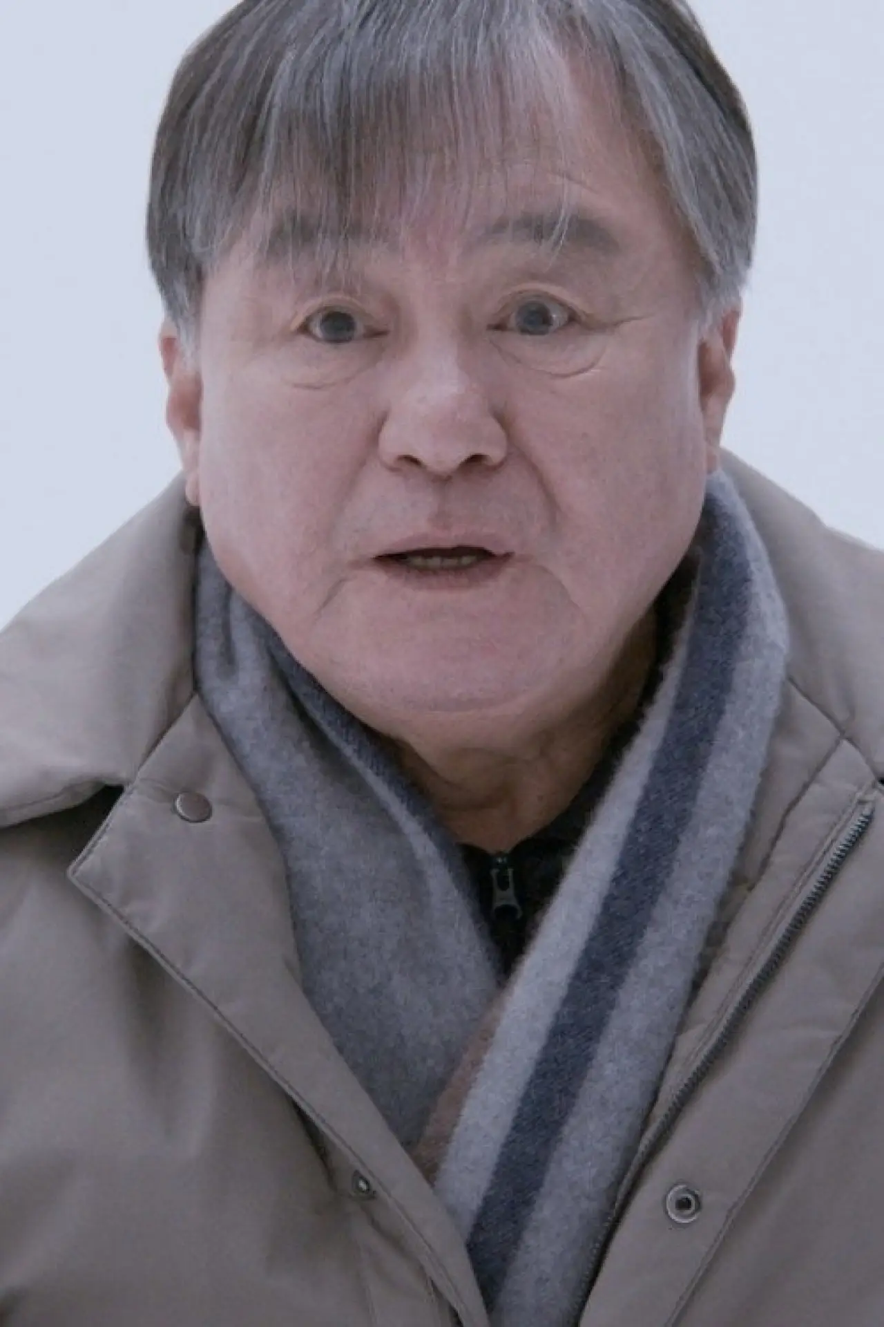 Постер к фильму "승인이 필요합니다"