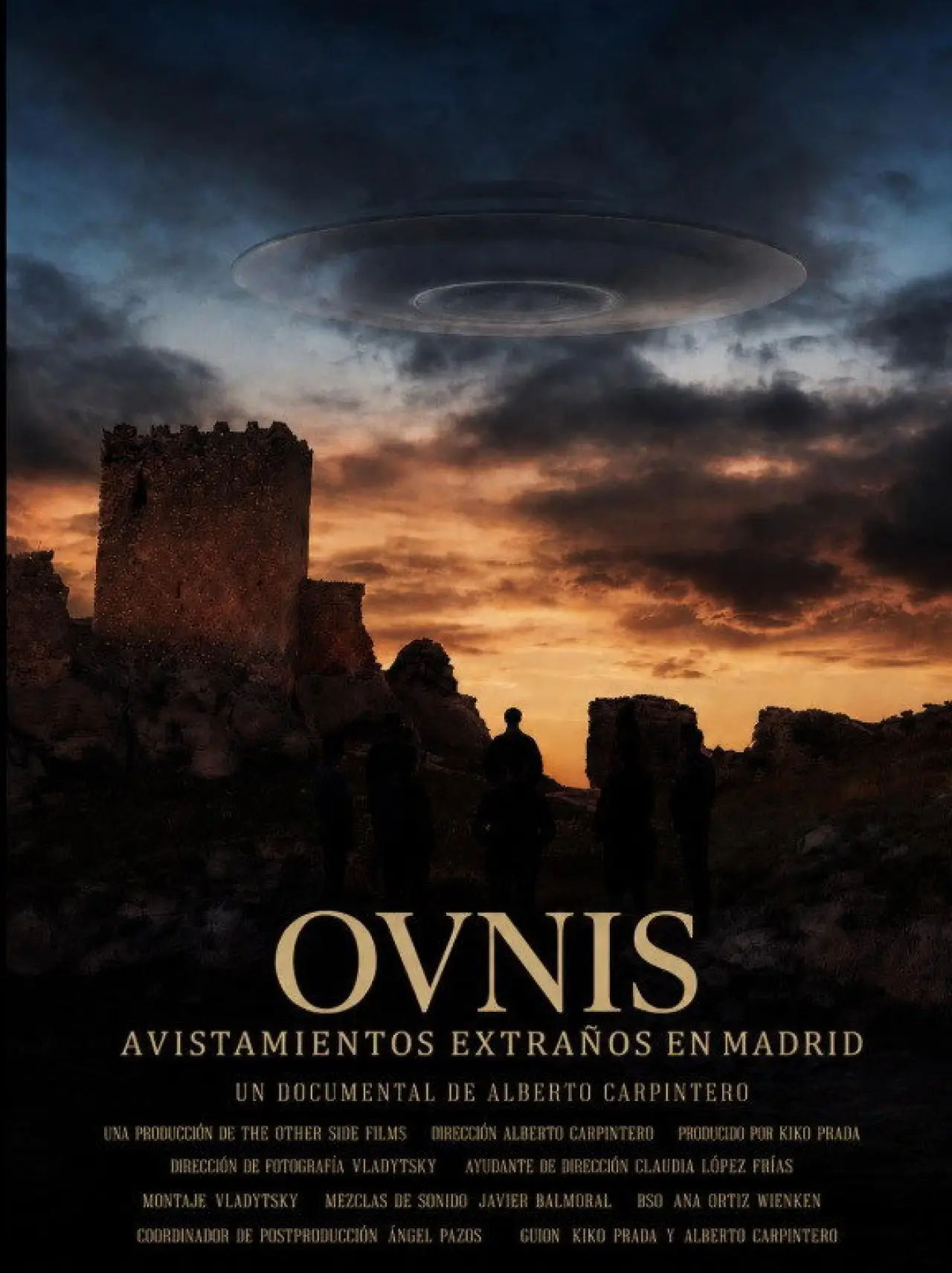 Постер к фильму "Ovnis: Avistamientos Extraños en Madrid"