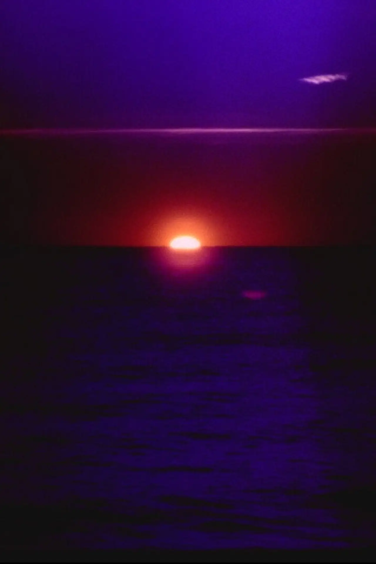 Постер к фильму "solar wave"